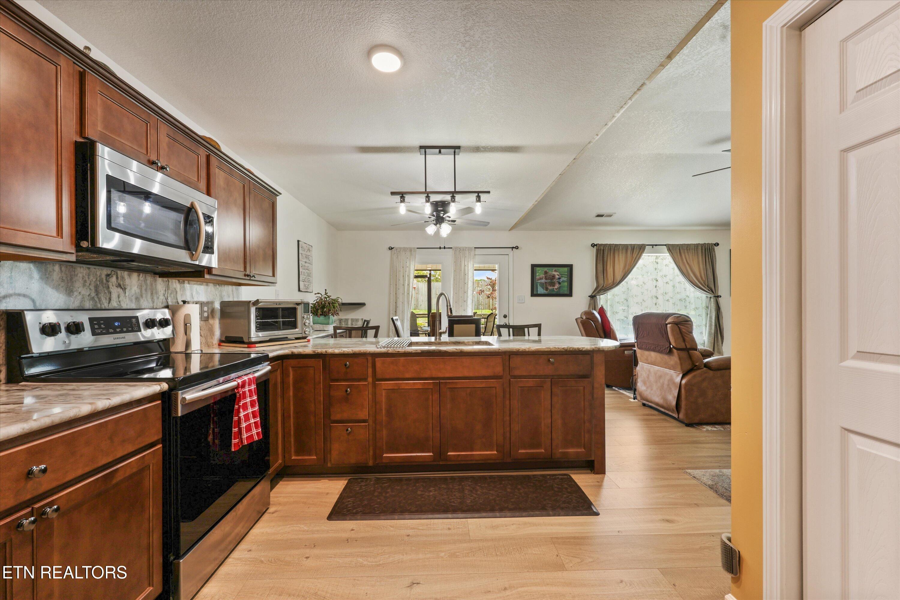 126 Hartfield Lane Loudon TN 37774