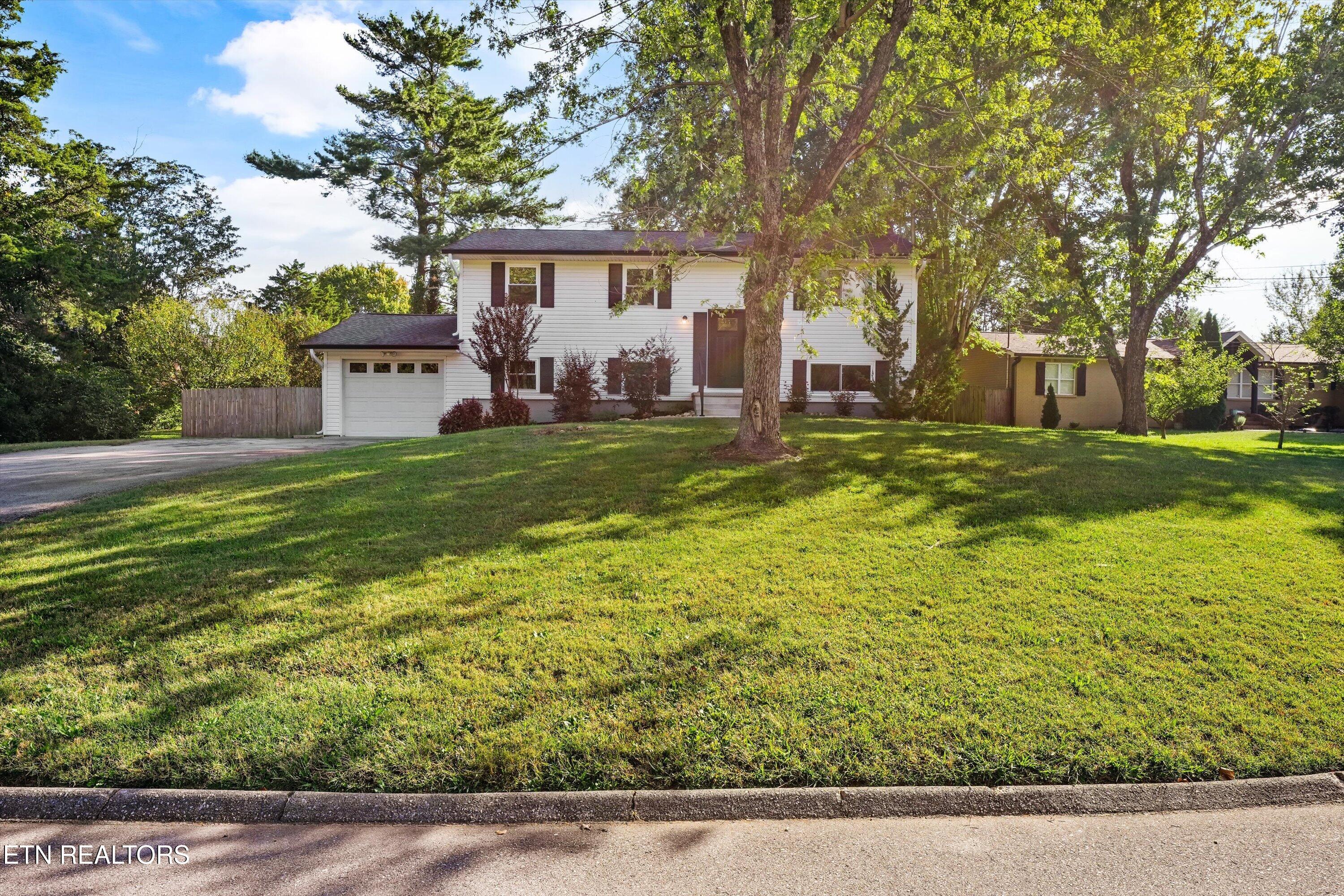 712 Owl Hollow Road Knoxville TN 37923