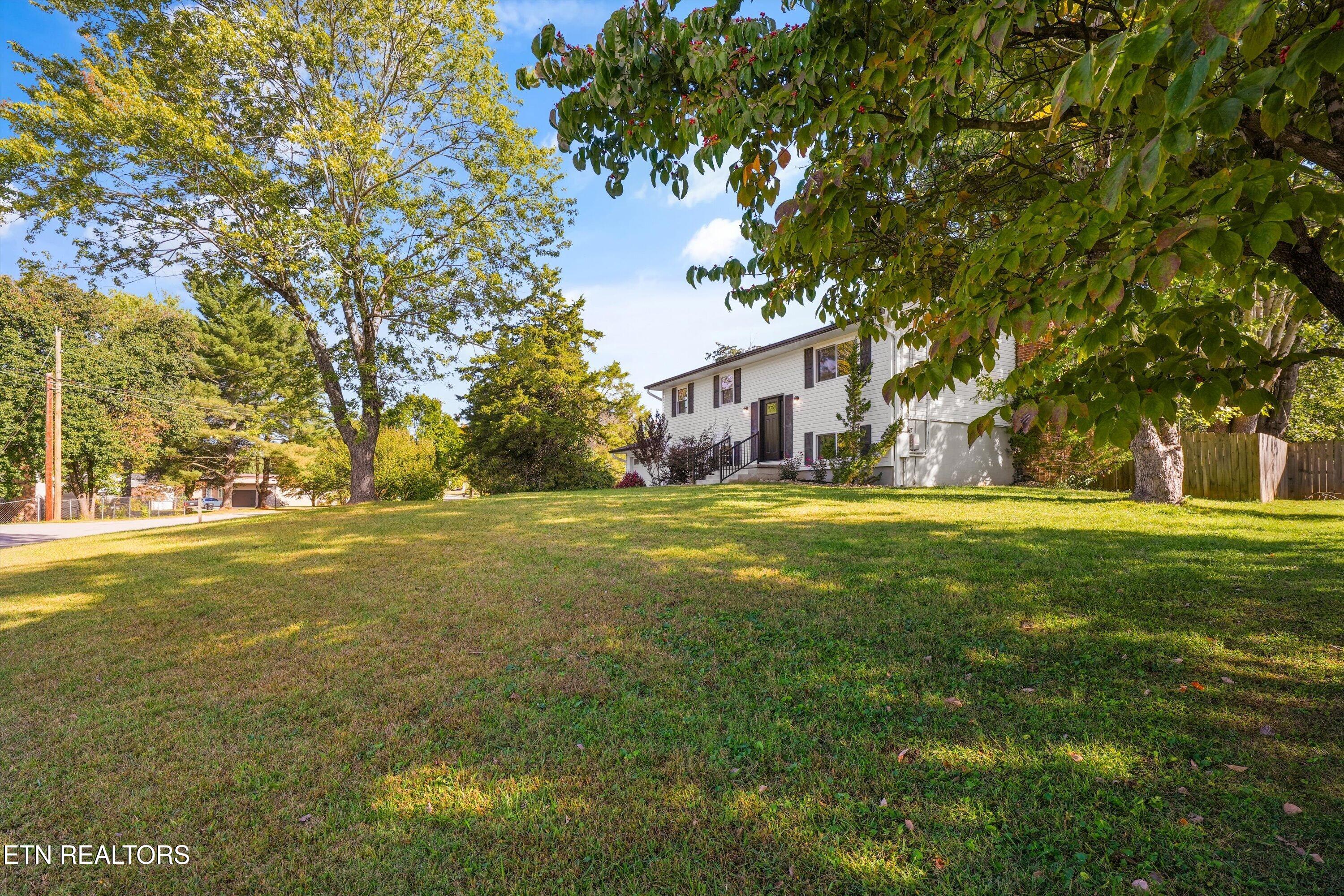 712 Owl Hollow Road Knoxville TN 37923