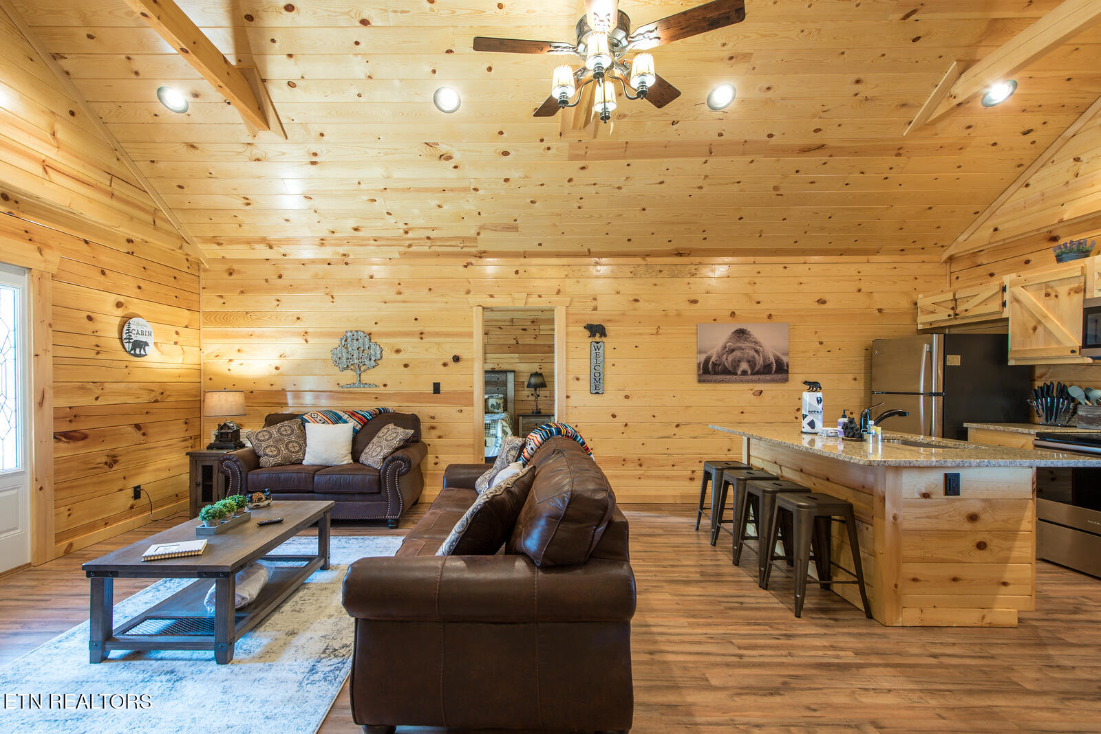 921,22,27 Statham Way Gatlinburg TN 37738