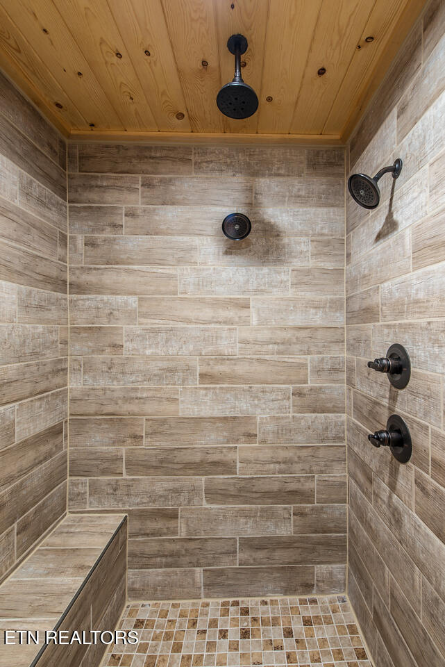 921,22,27 Statham Way Gatlinburg TN 37738