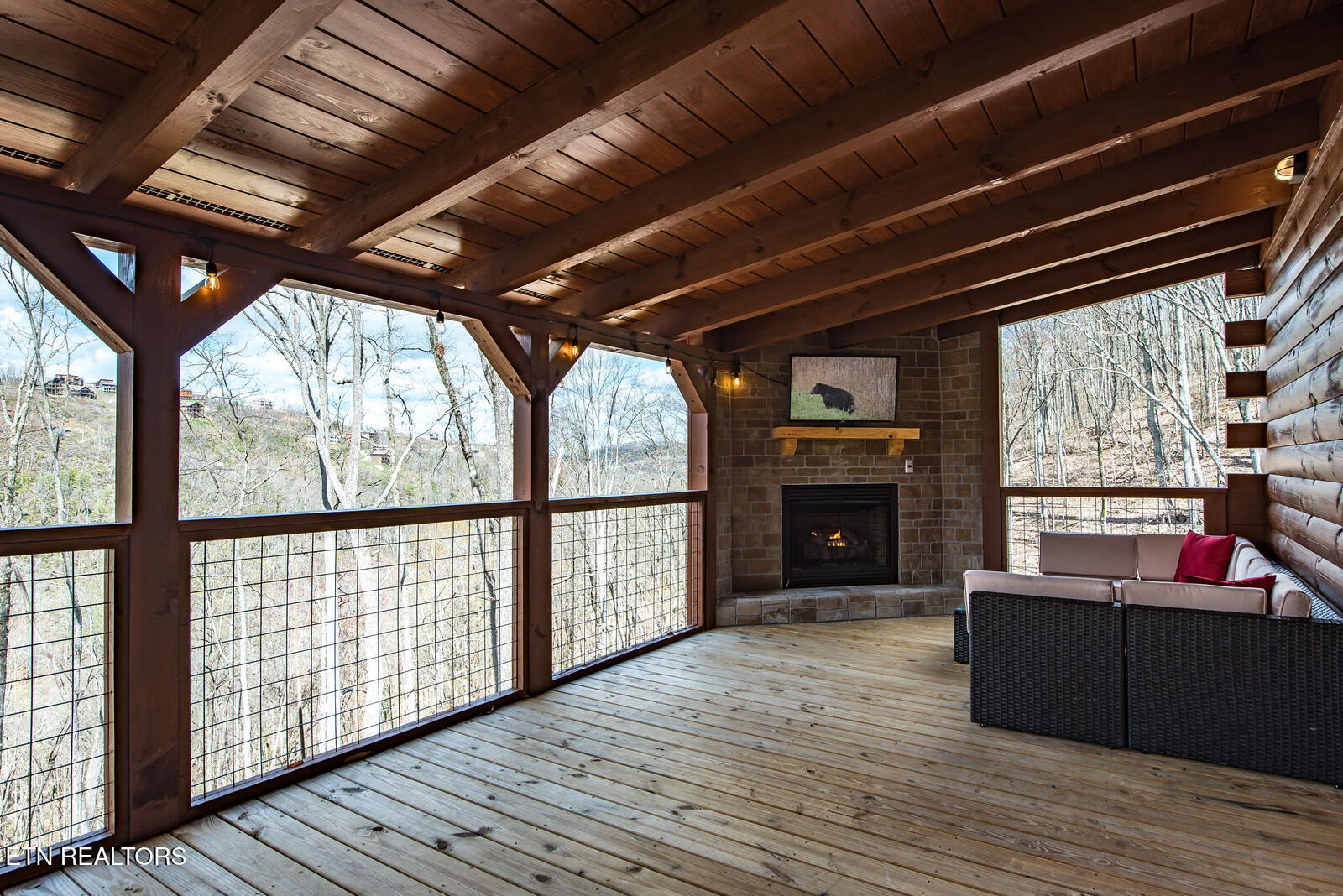 921,22,27 Statham Way Gatlinburg TN 37738