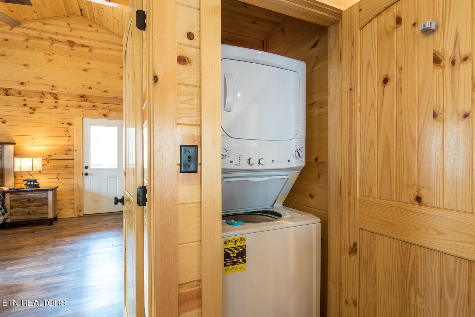 921,22,27 Statham Way Gatlinburg TN 37738