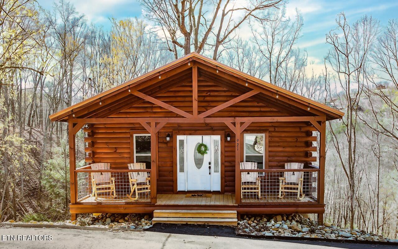 921,22,27 Statham Way Gatlinburg TN 37738