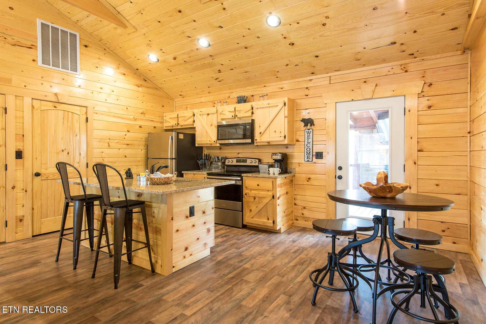 921,22,27 Statham Way Gatlinburg TN 37738