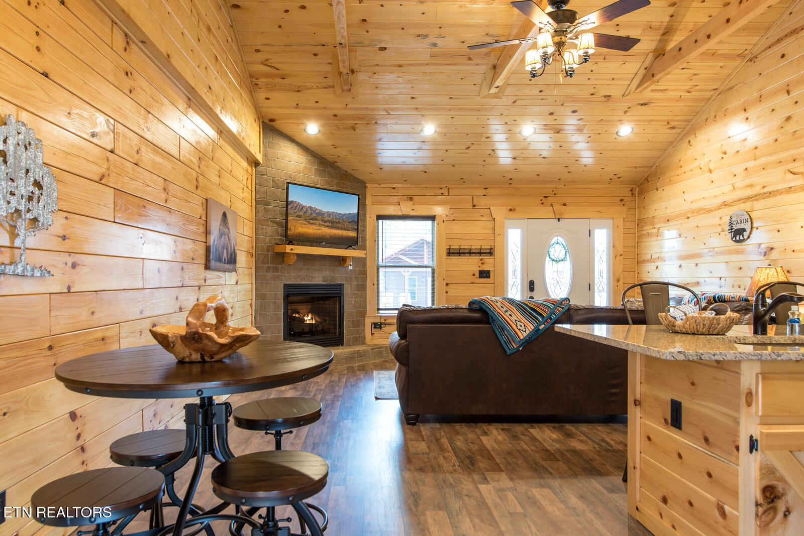 921,22,27 Statham Way Gatlinburg TN 37738