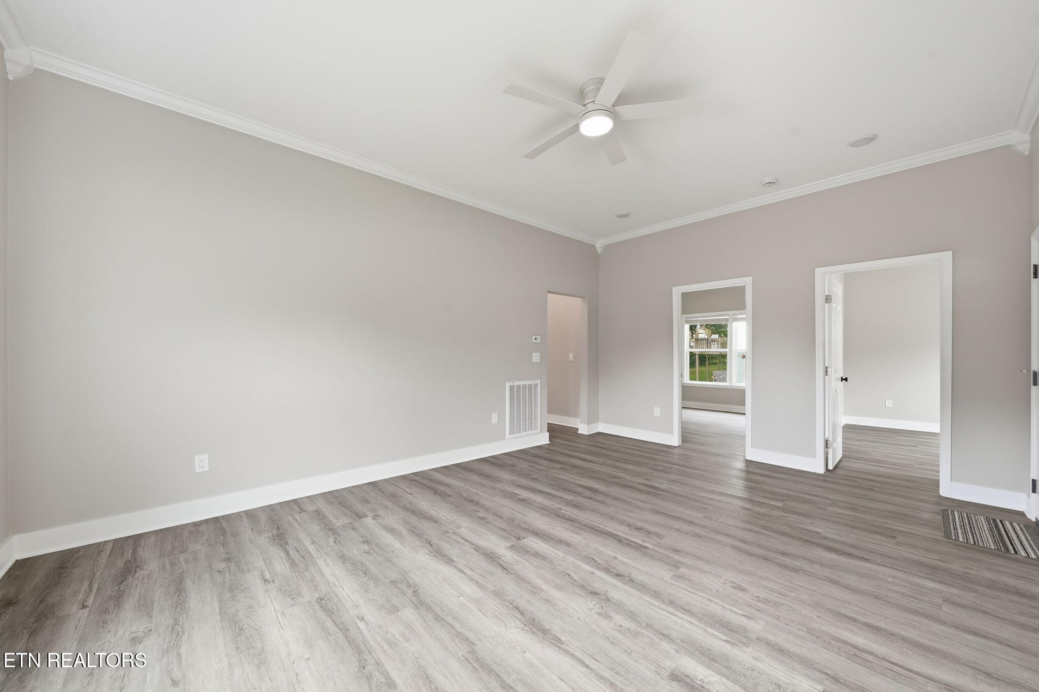 210 E 1st Avenue Lenoir City TN 37771