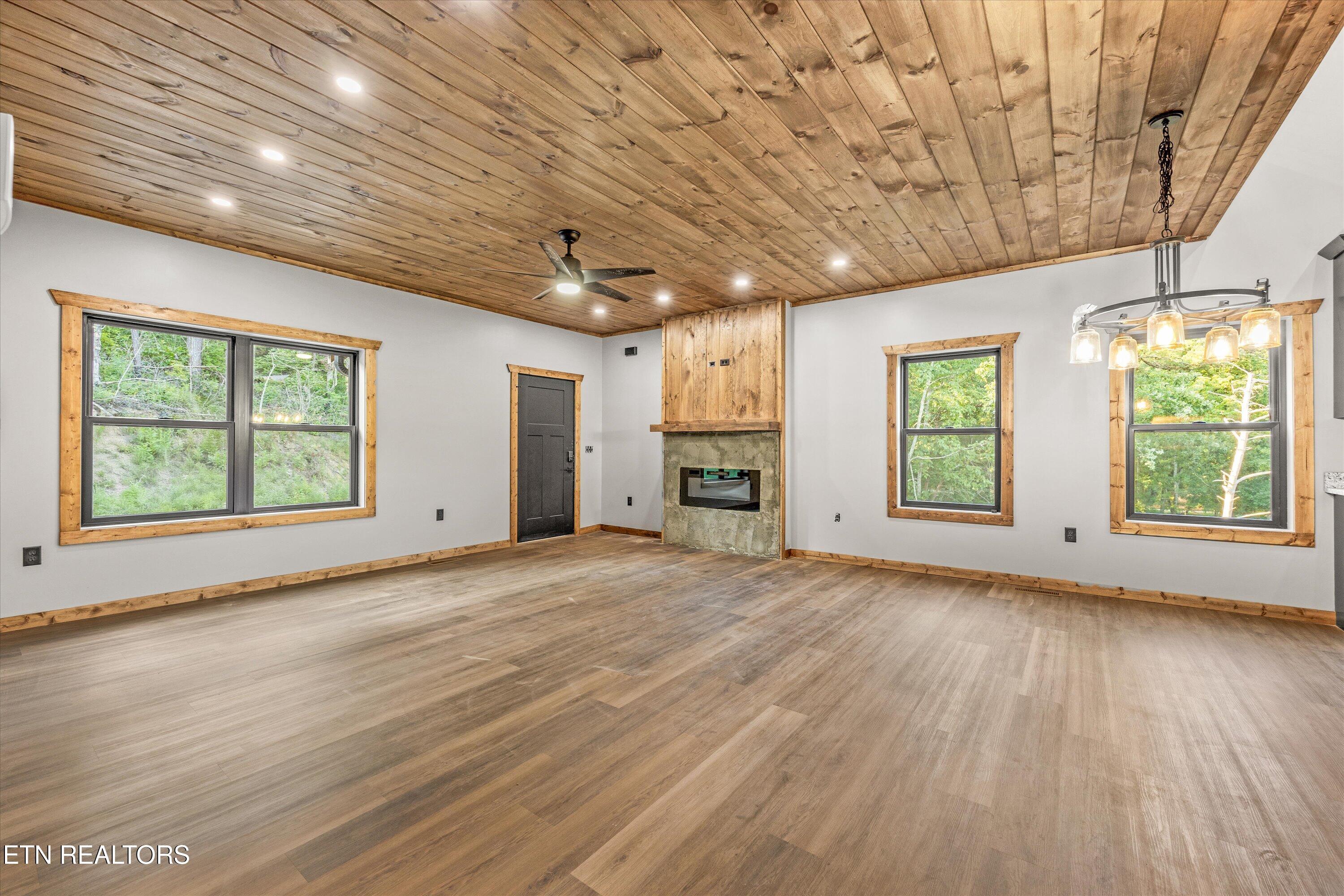3414 Sugar Maple Loop Road Sevierville TN 37862