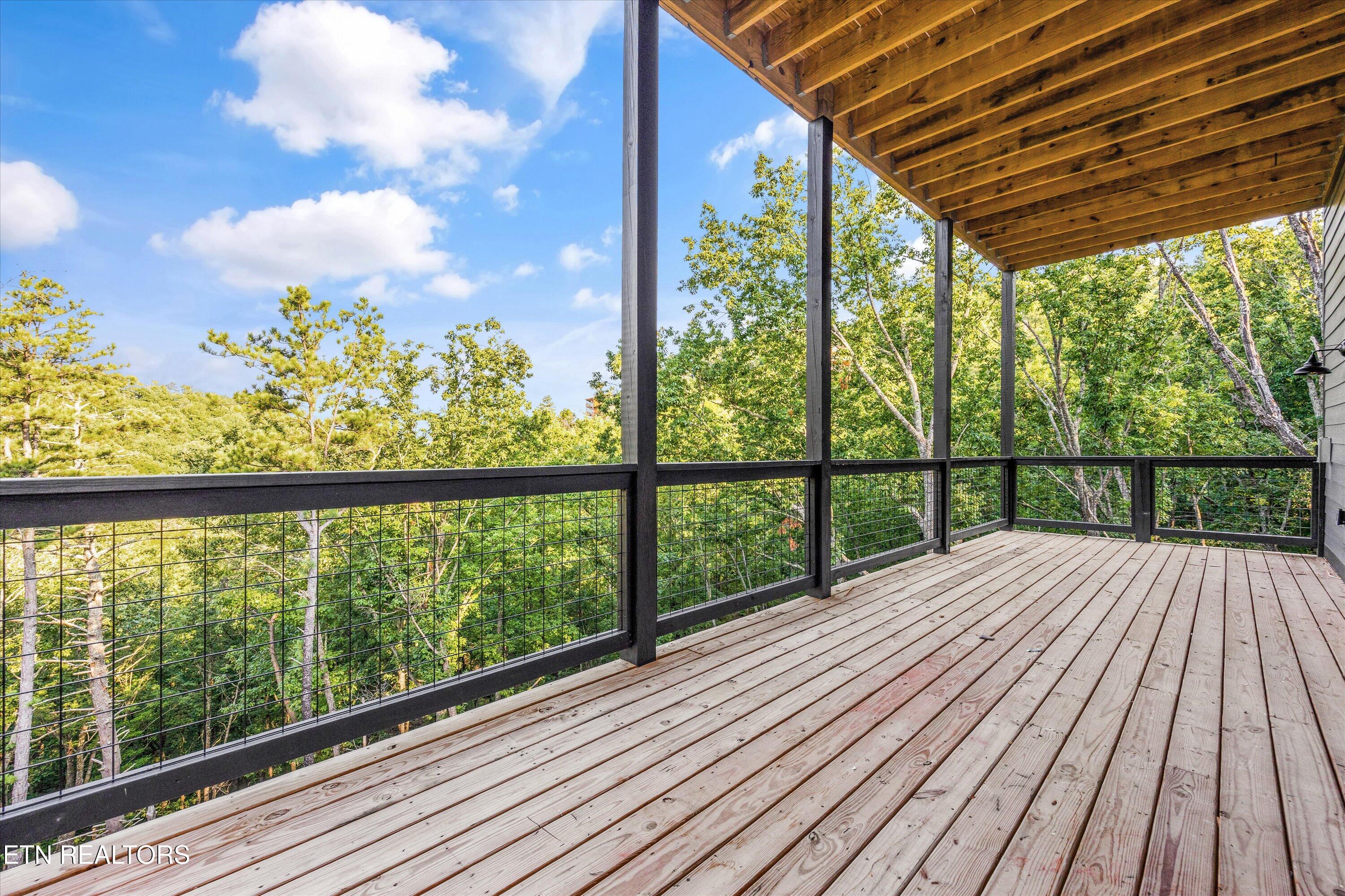 3414 Sugar Maple Loop Road Sevierville TN 37862