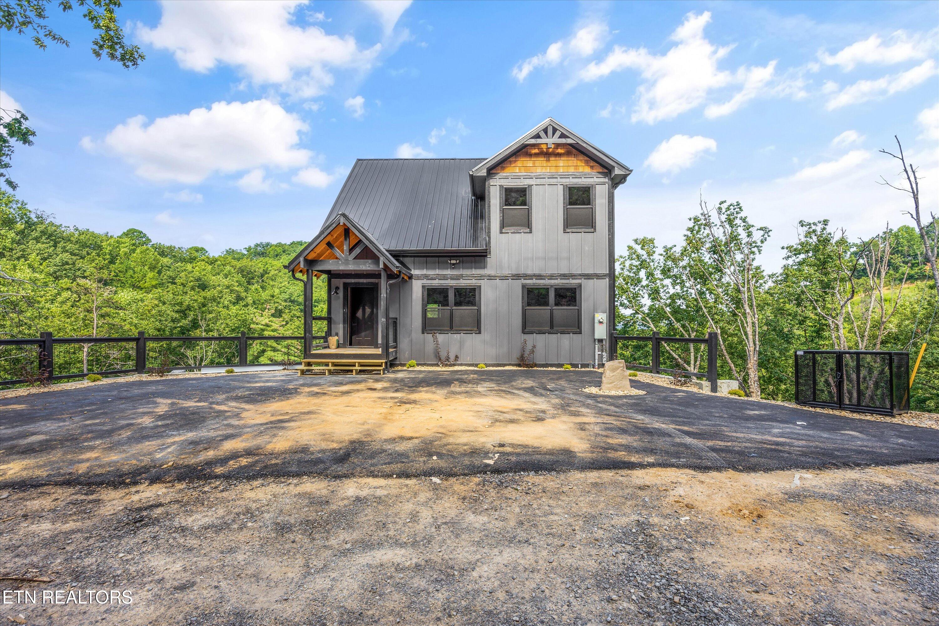 3414 Sugar Maple Loop Road Sevierville TN 37862