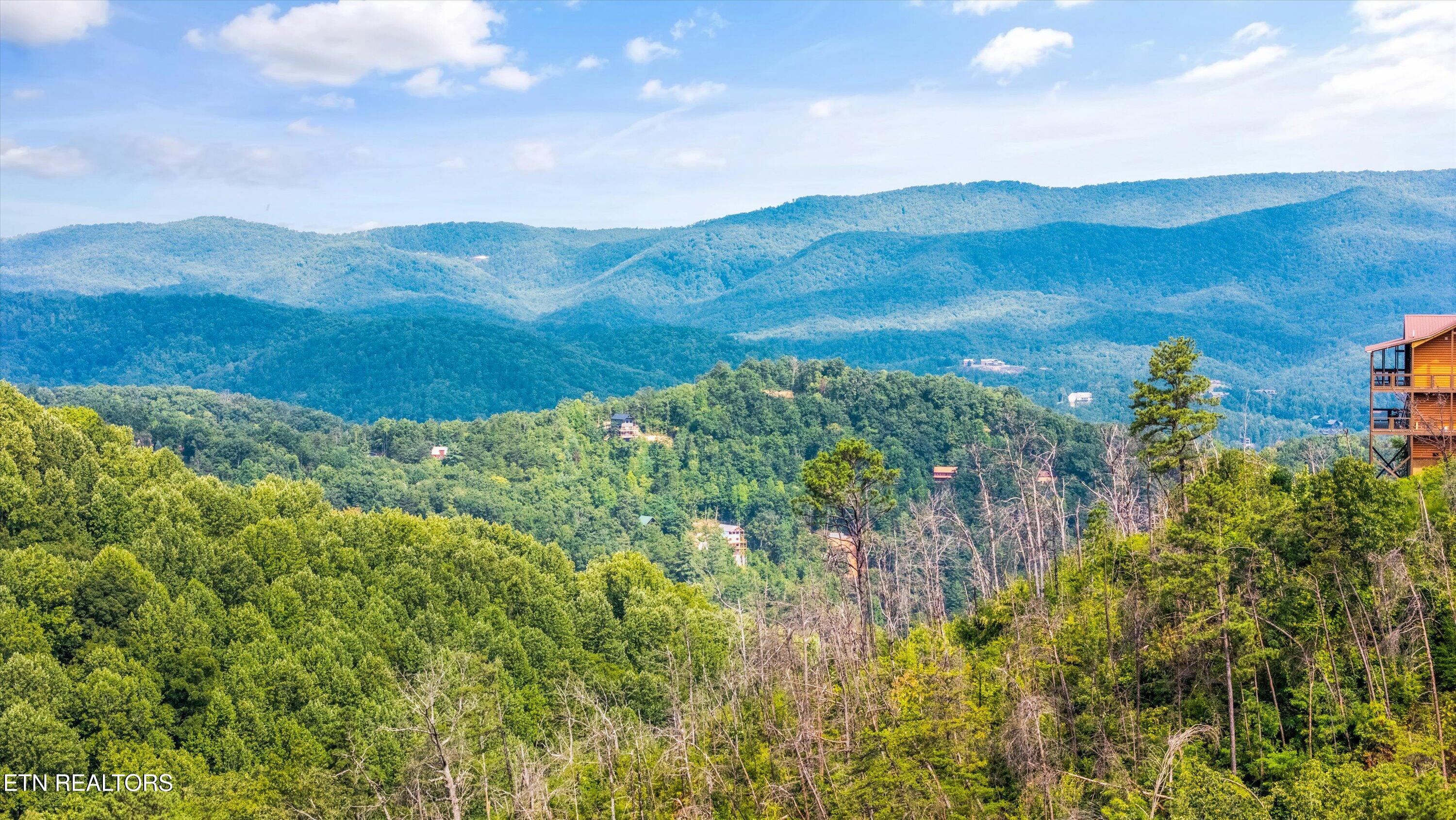 3414 Sugar Maple Loop Road Sevierville TN 37862
