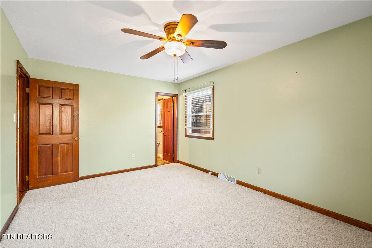 301 Wheeler Lane Lafollette TN 37766