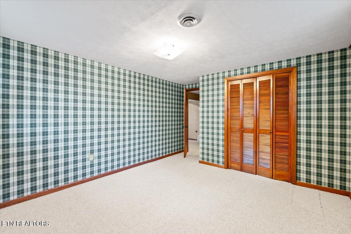 301 Wheeler Lane Lafollette TN 37766