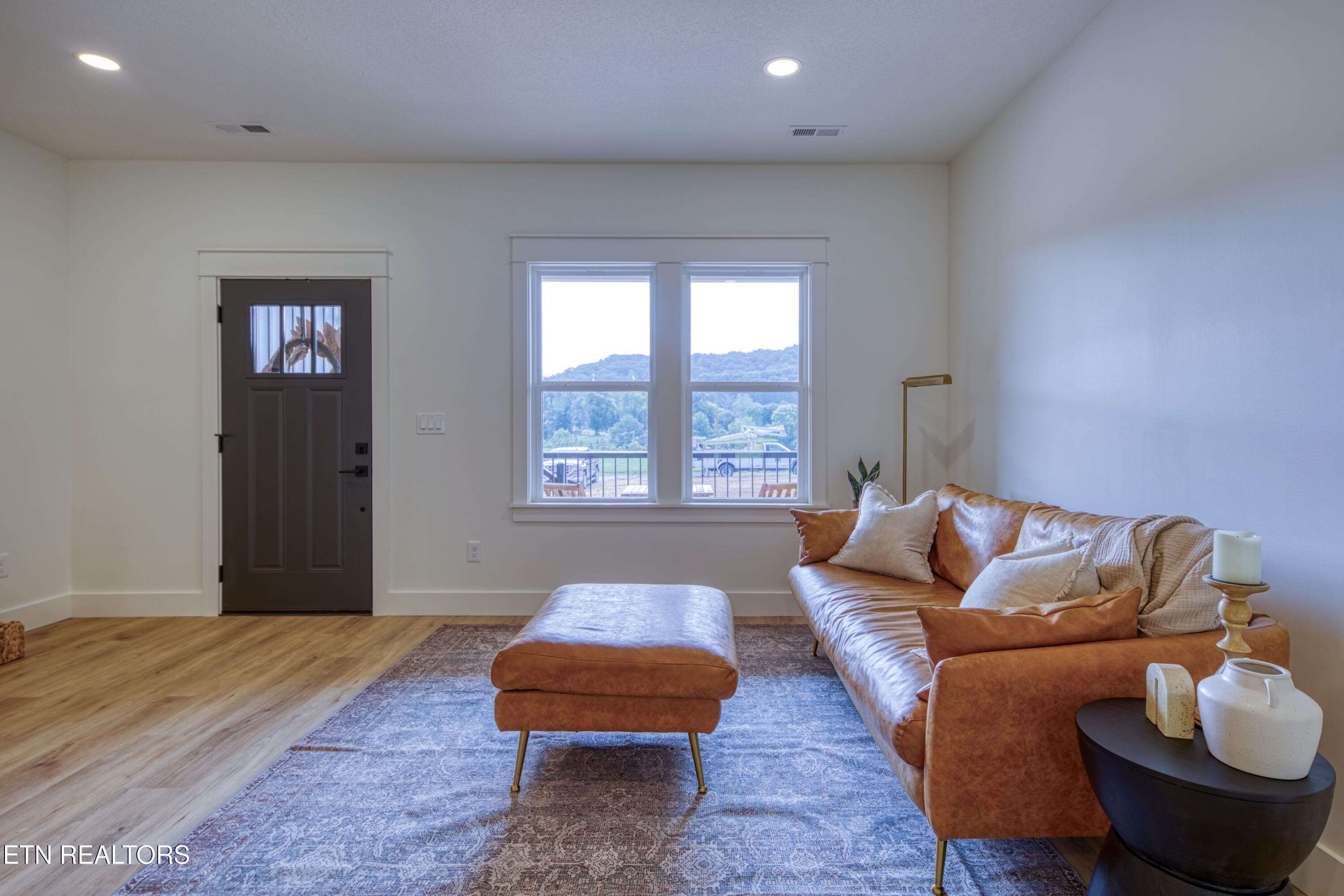 180 Huckleberry Hollow Kingston TN 37763