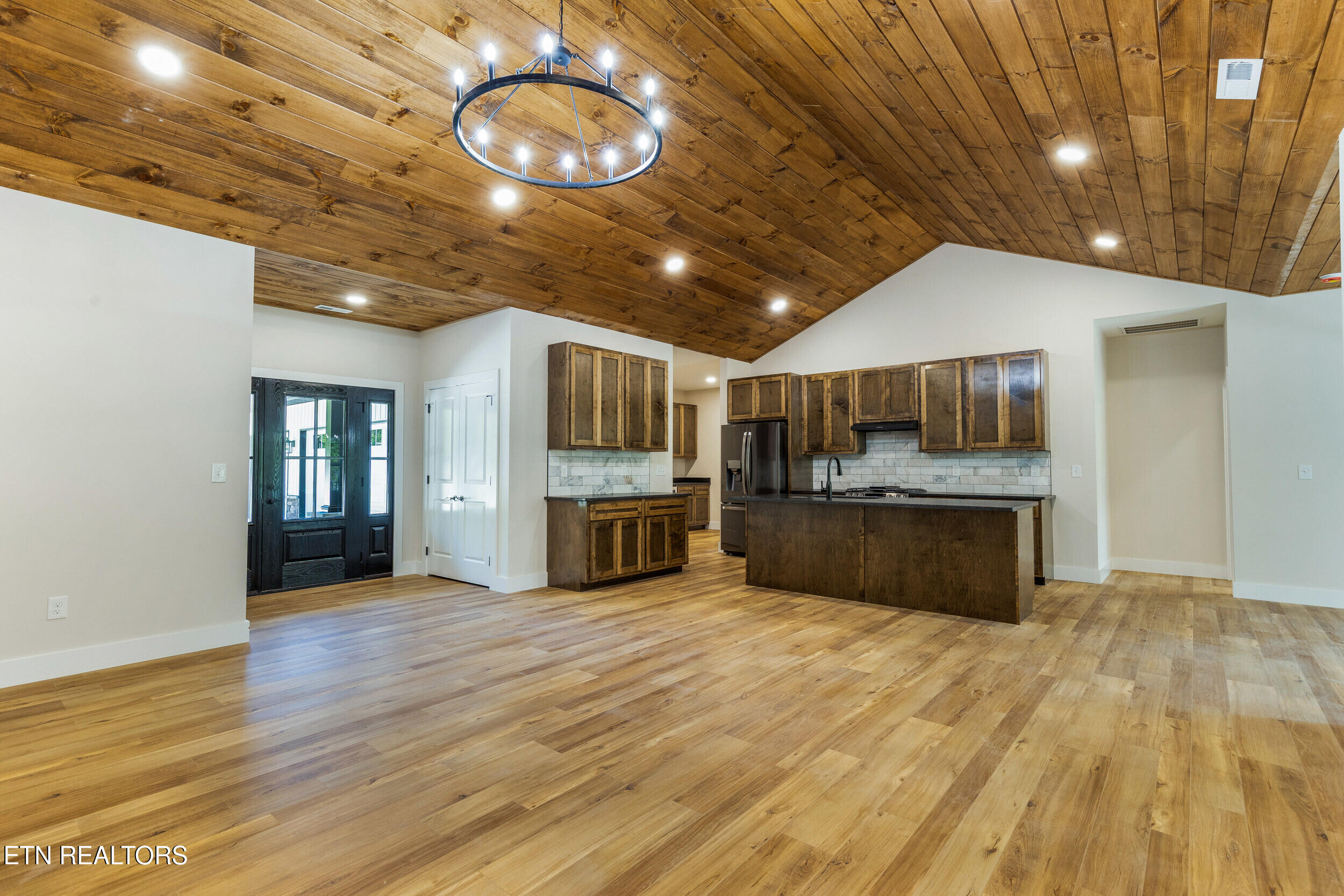 201 Chatuga Way Loudon TN 37774
