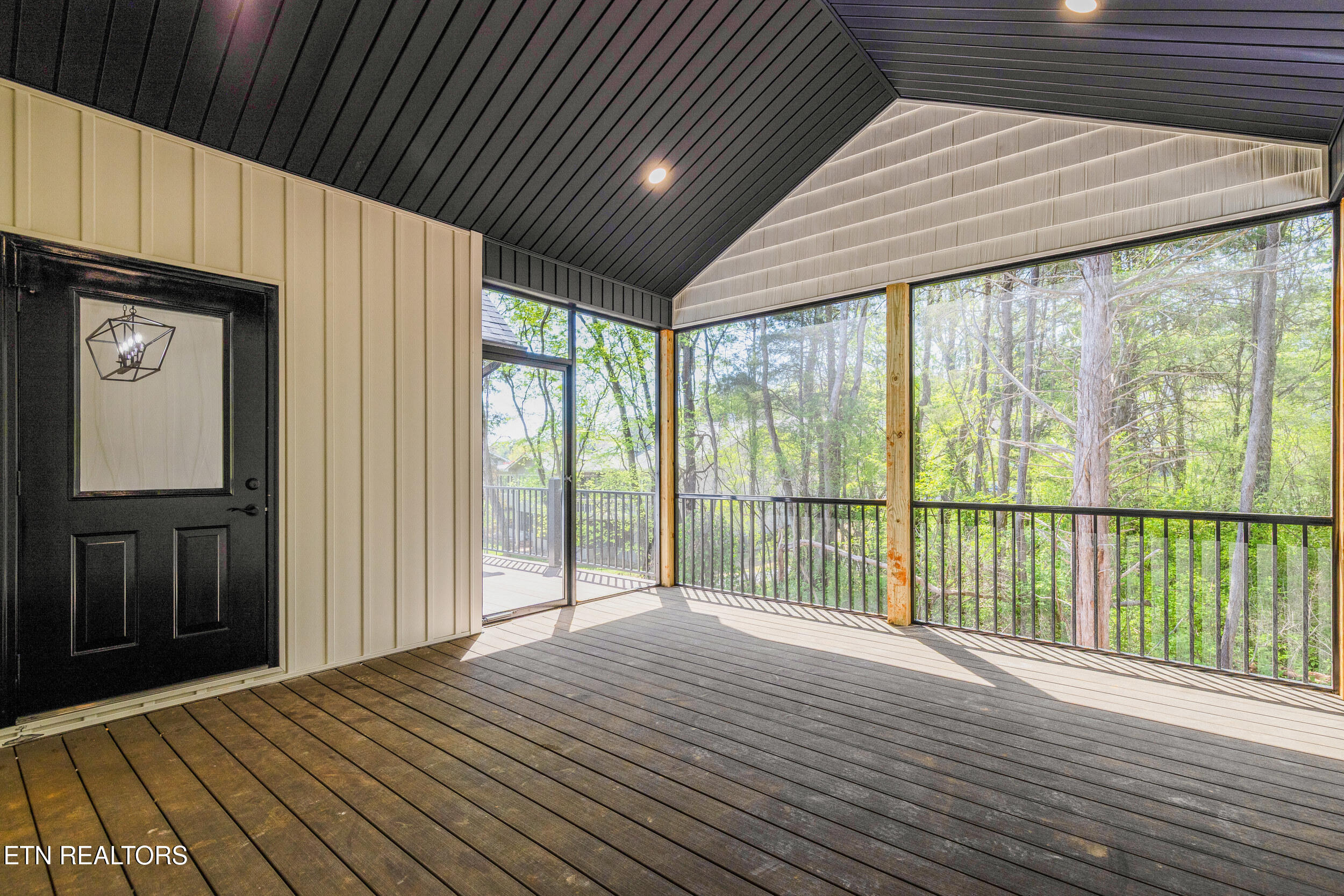 201 Chatuga Way Loudon TN 37774
