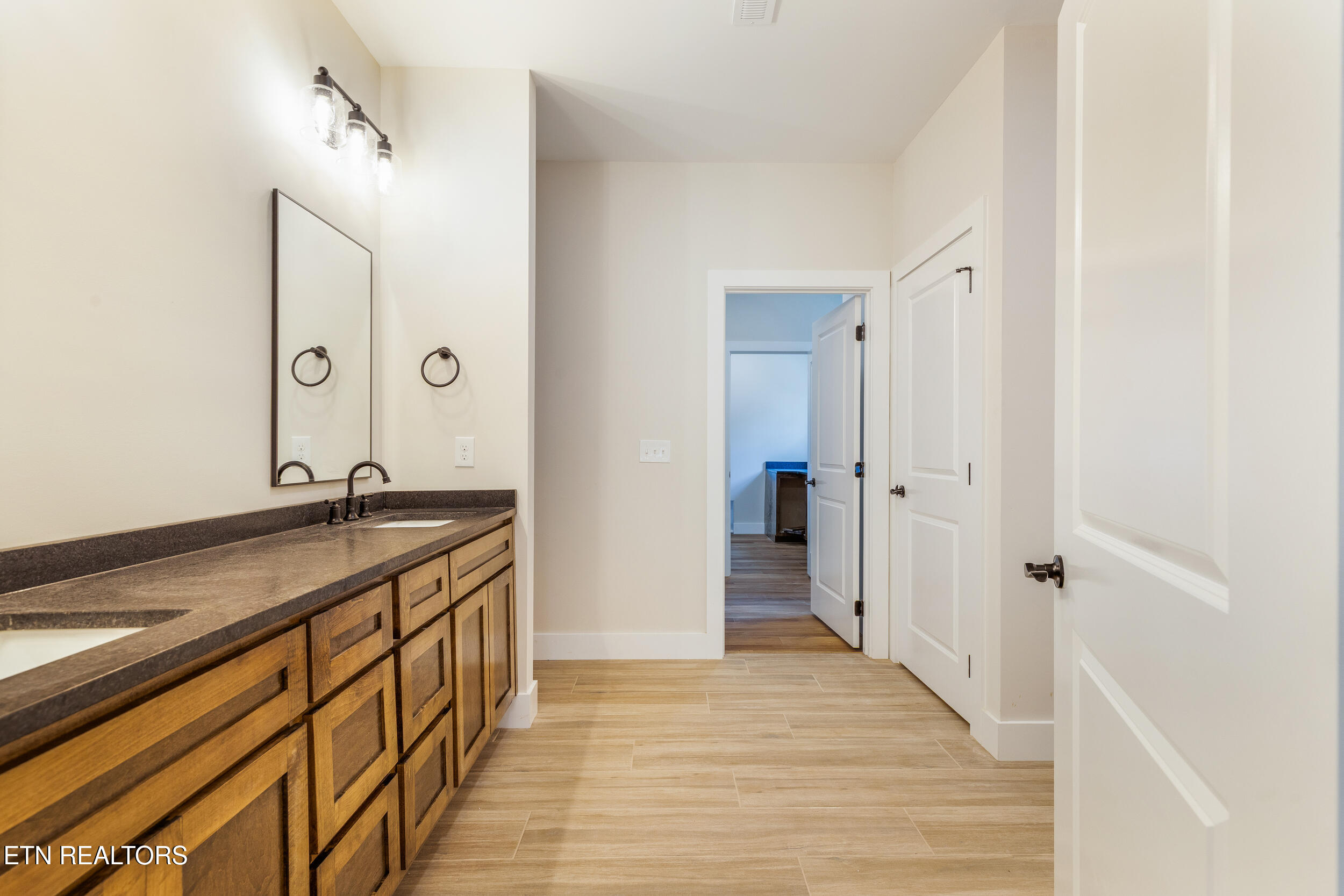 201 Chatuga Way Loudon TN 37774