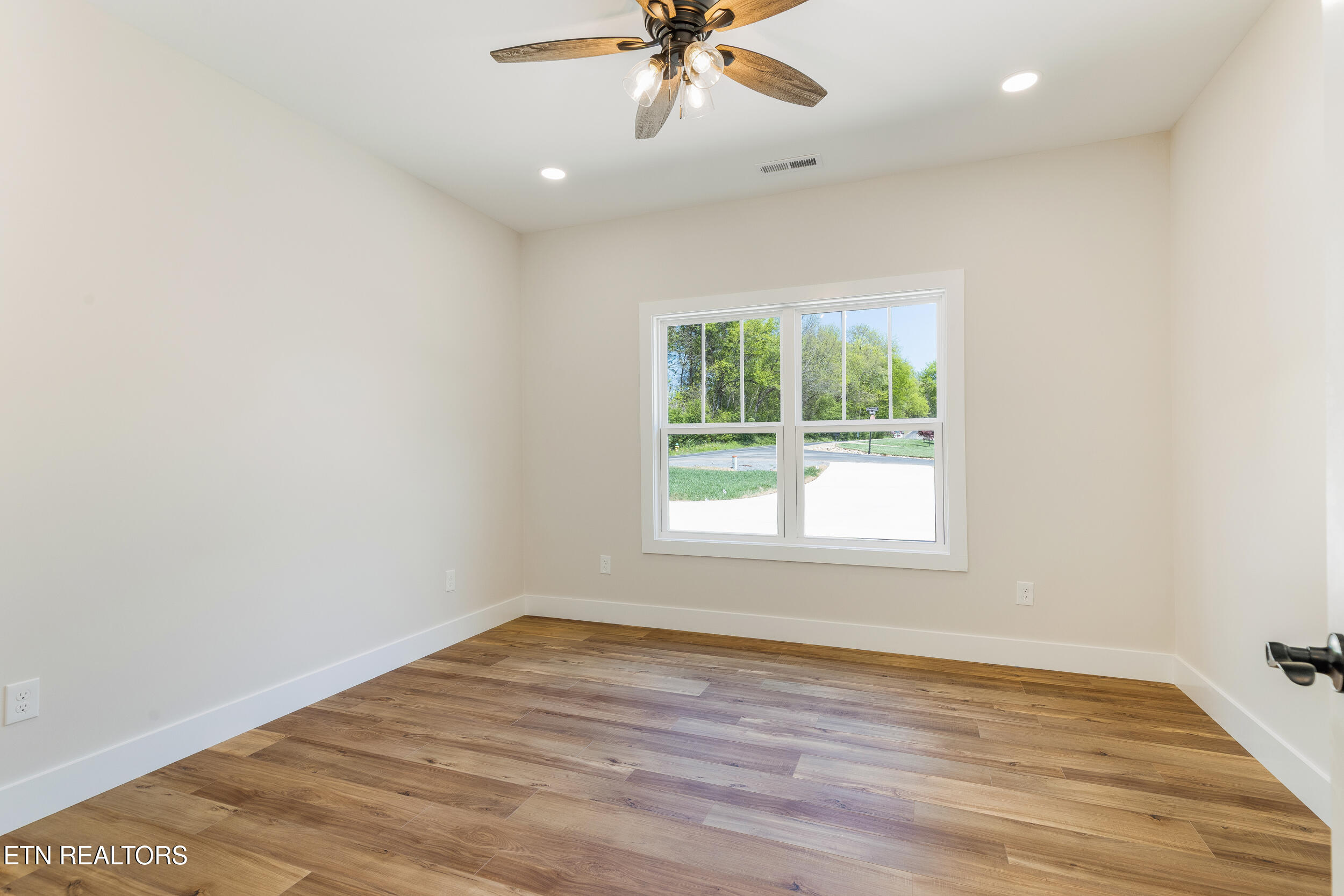 201 Chatuga Way Loudon TN 37774