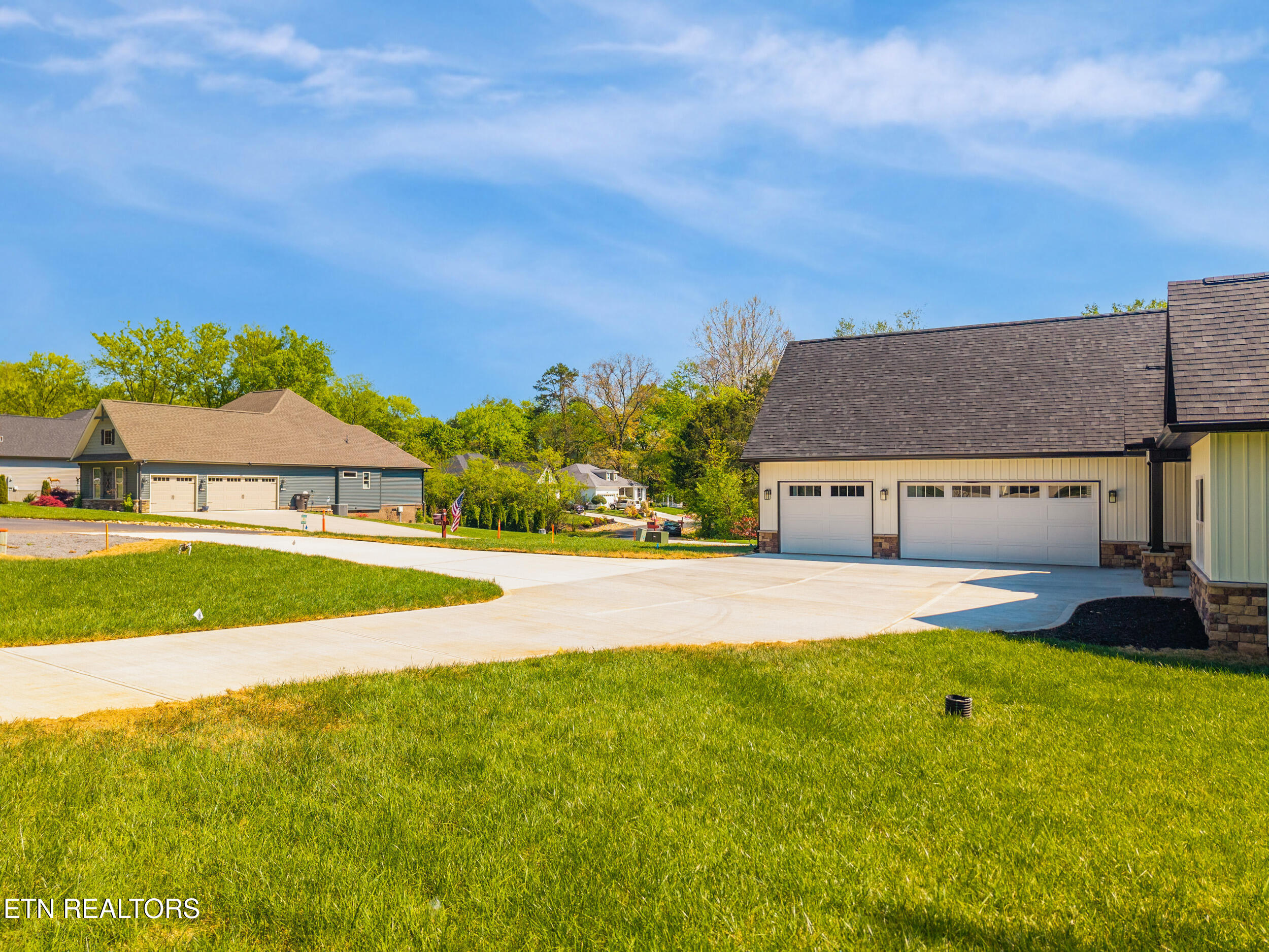 201 Chatuga Way Loudon TN 37774