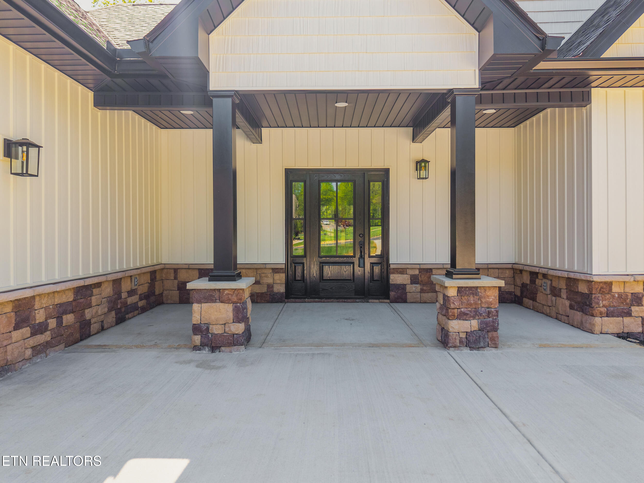 201 Chatuga Way Loudon TN 37774