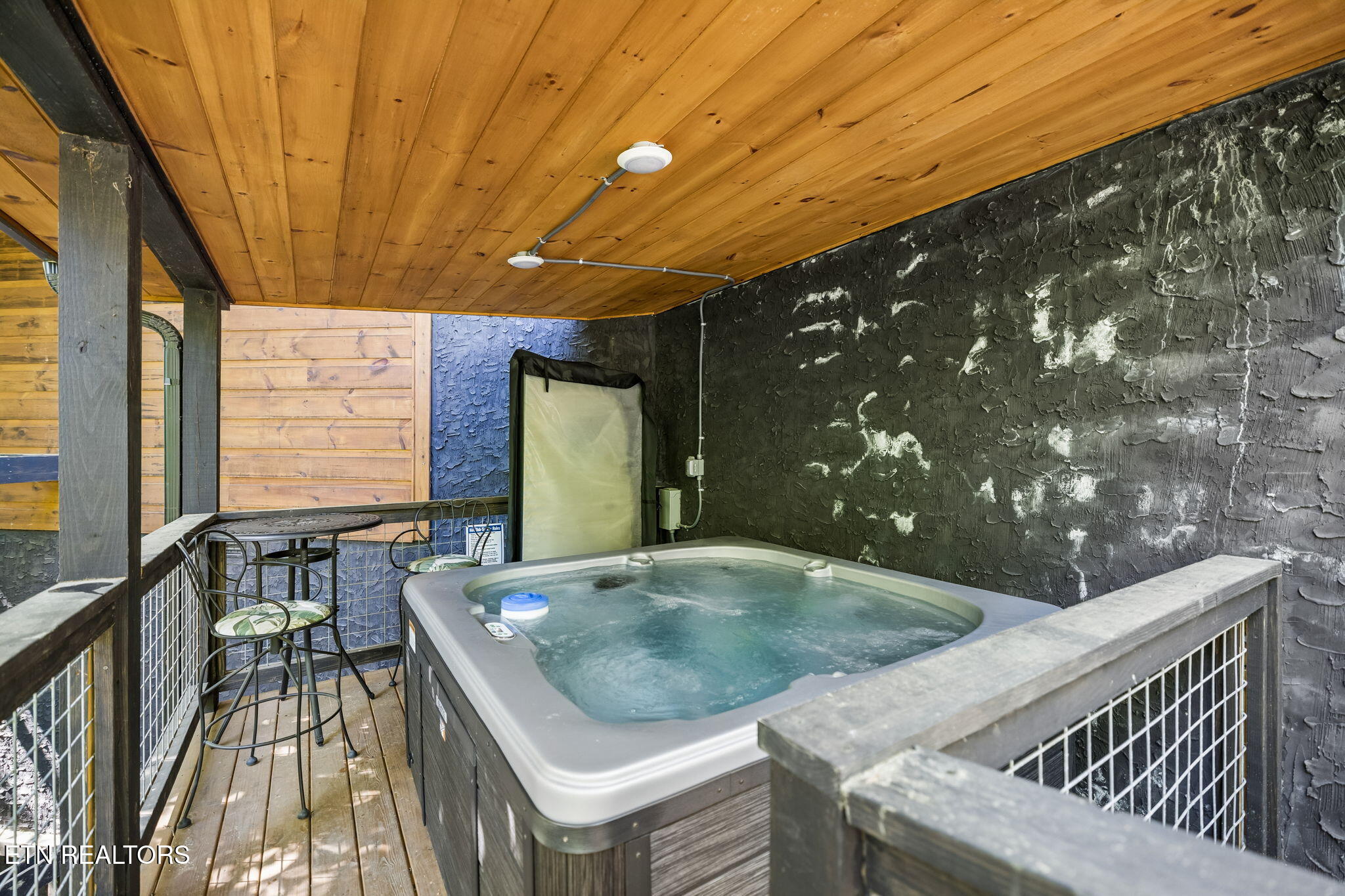 233 Cherokee Path Way Sevierville TN 37876