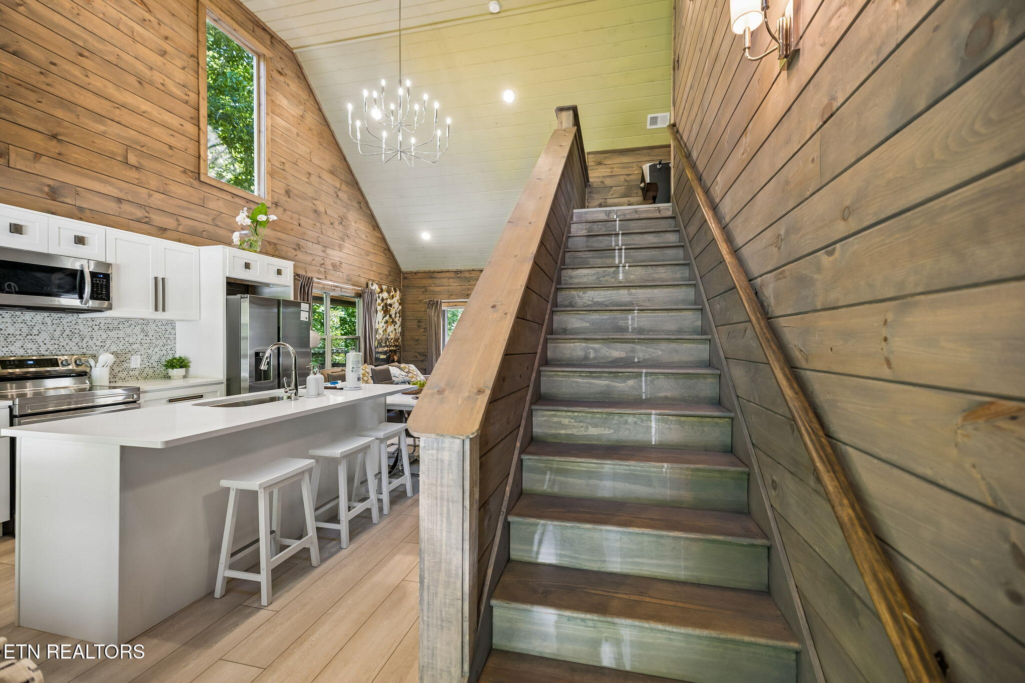 233 Cherokee Path Way Sevierville TN 37876