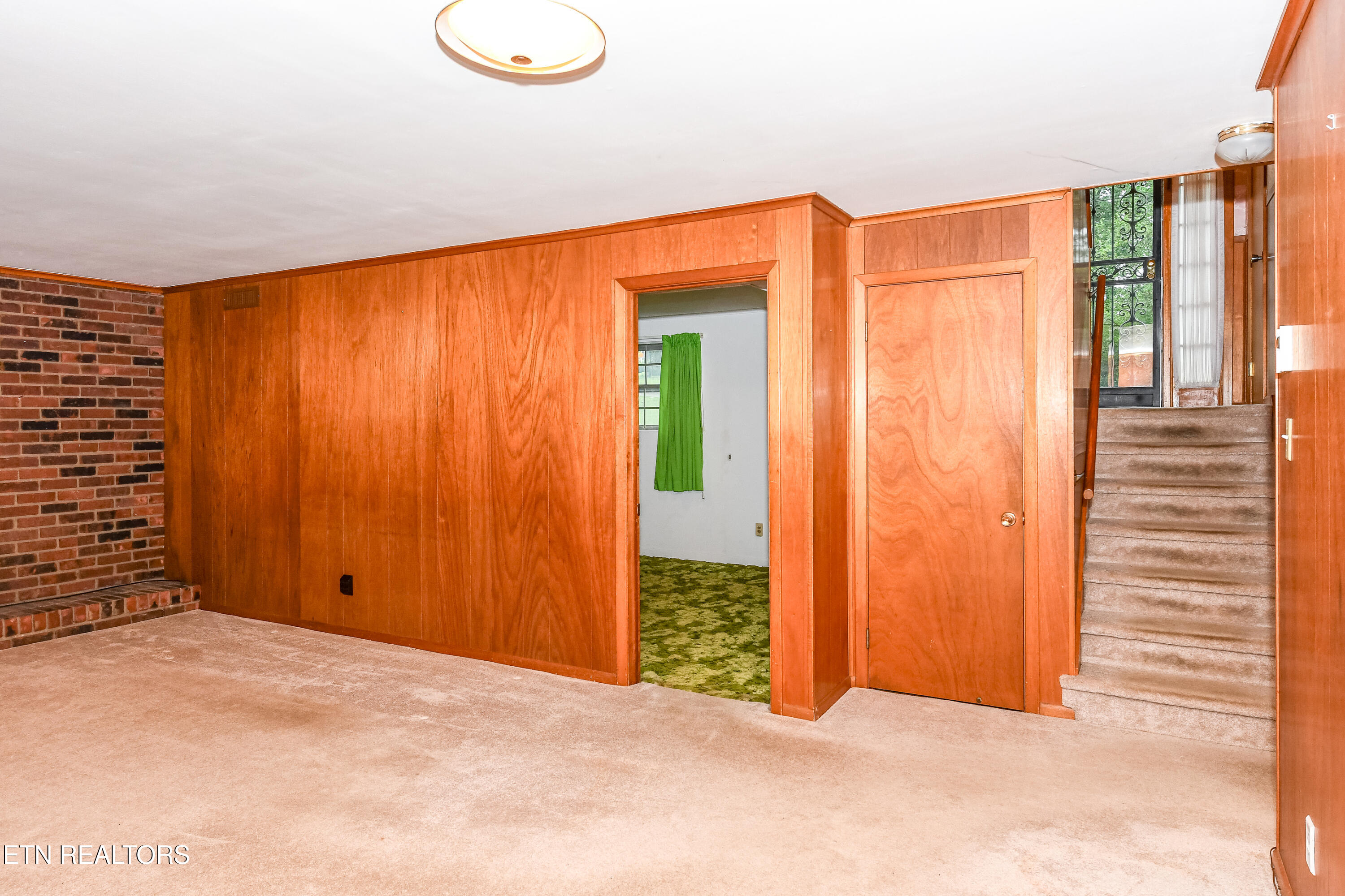 8705 Longmeade Drive Knoxville TN 37923