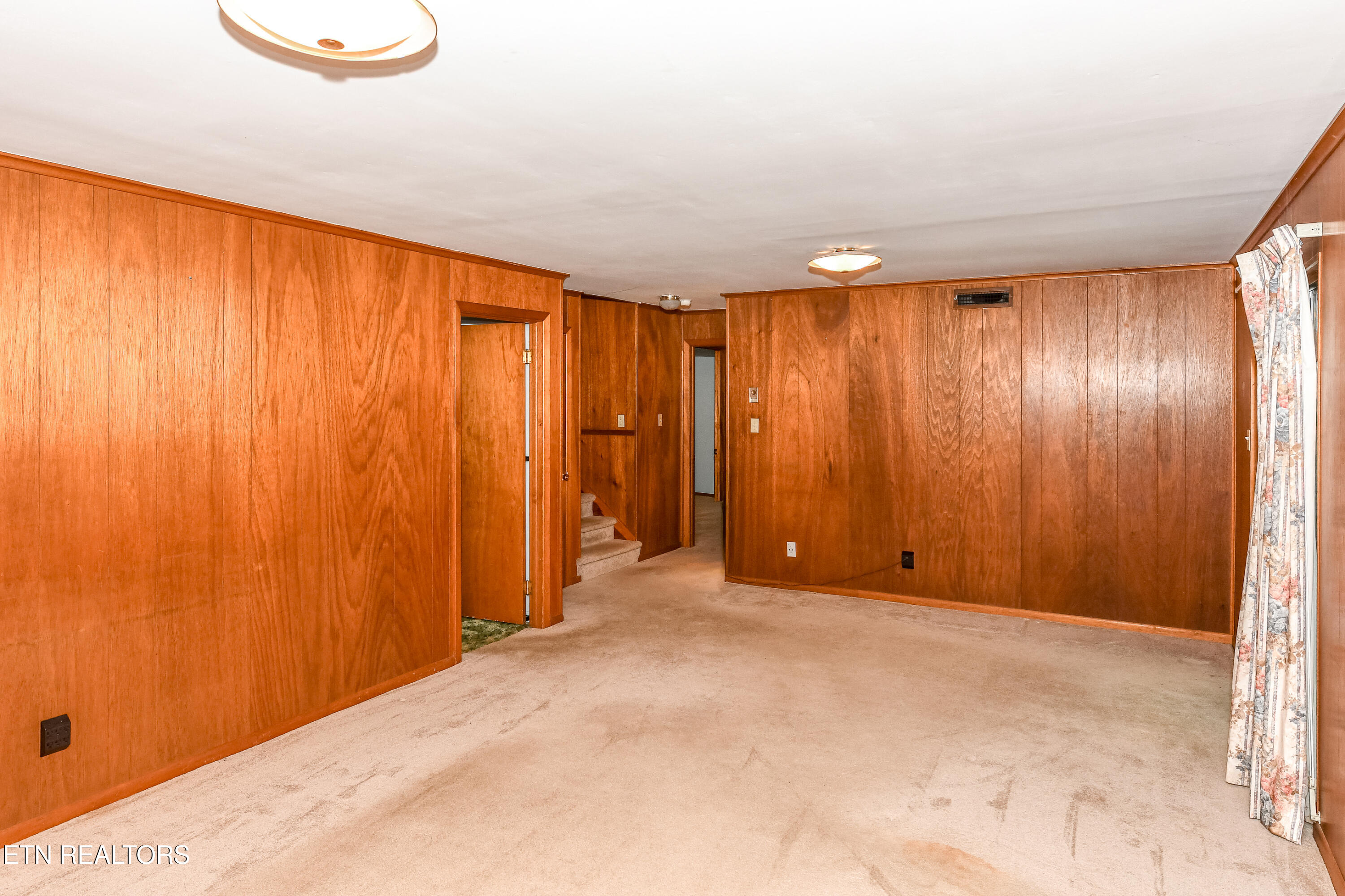 8705 Longmeade Drive Knoxville TN 37923