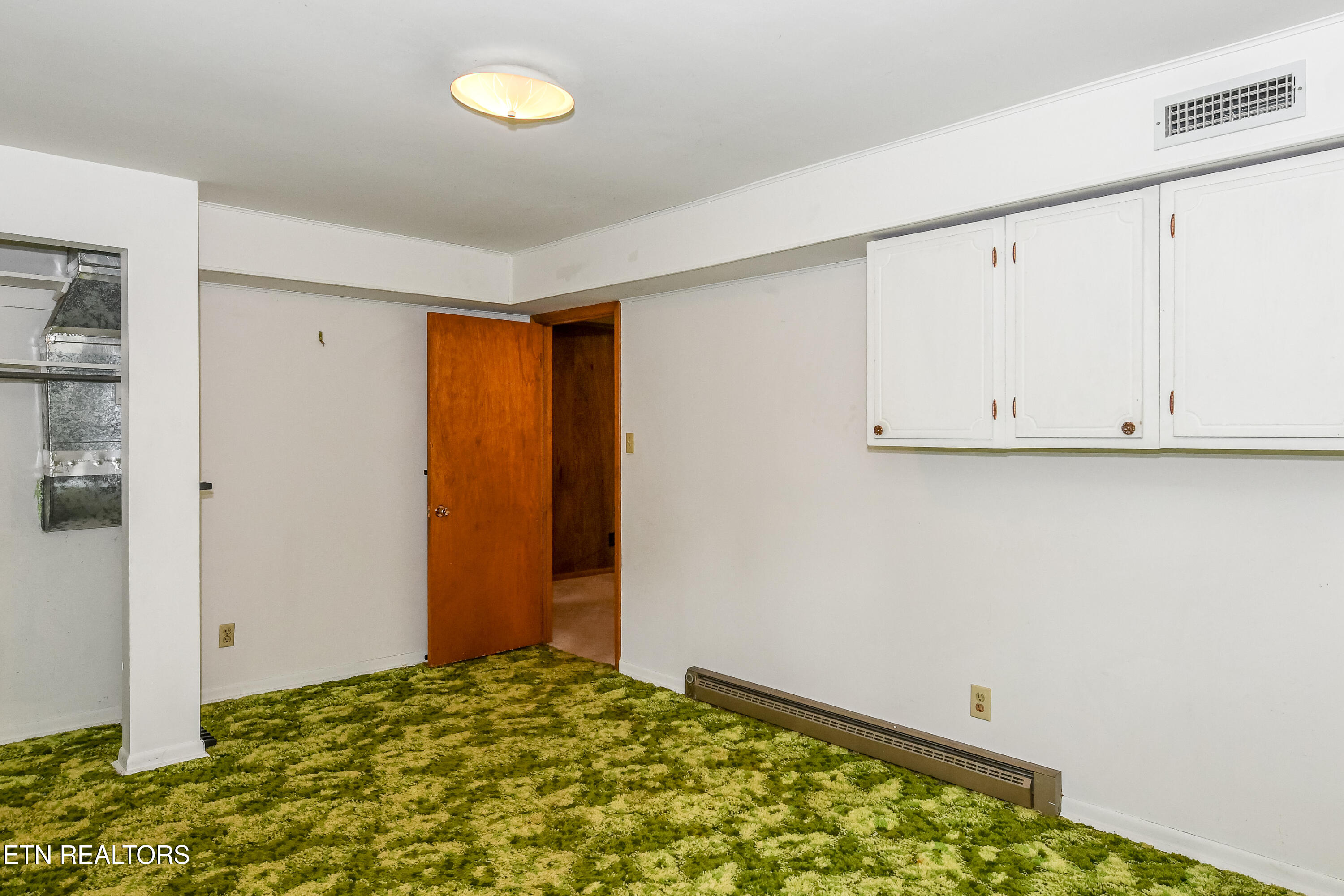 8705 Longmeade Drive Knoxville TN 37923
