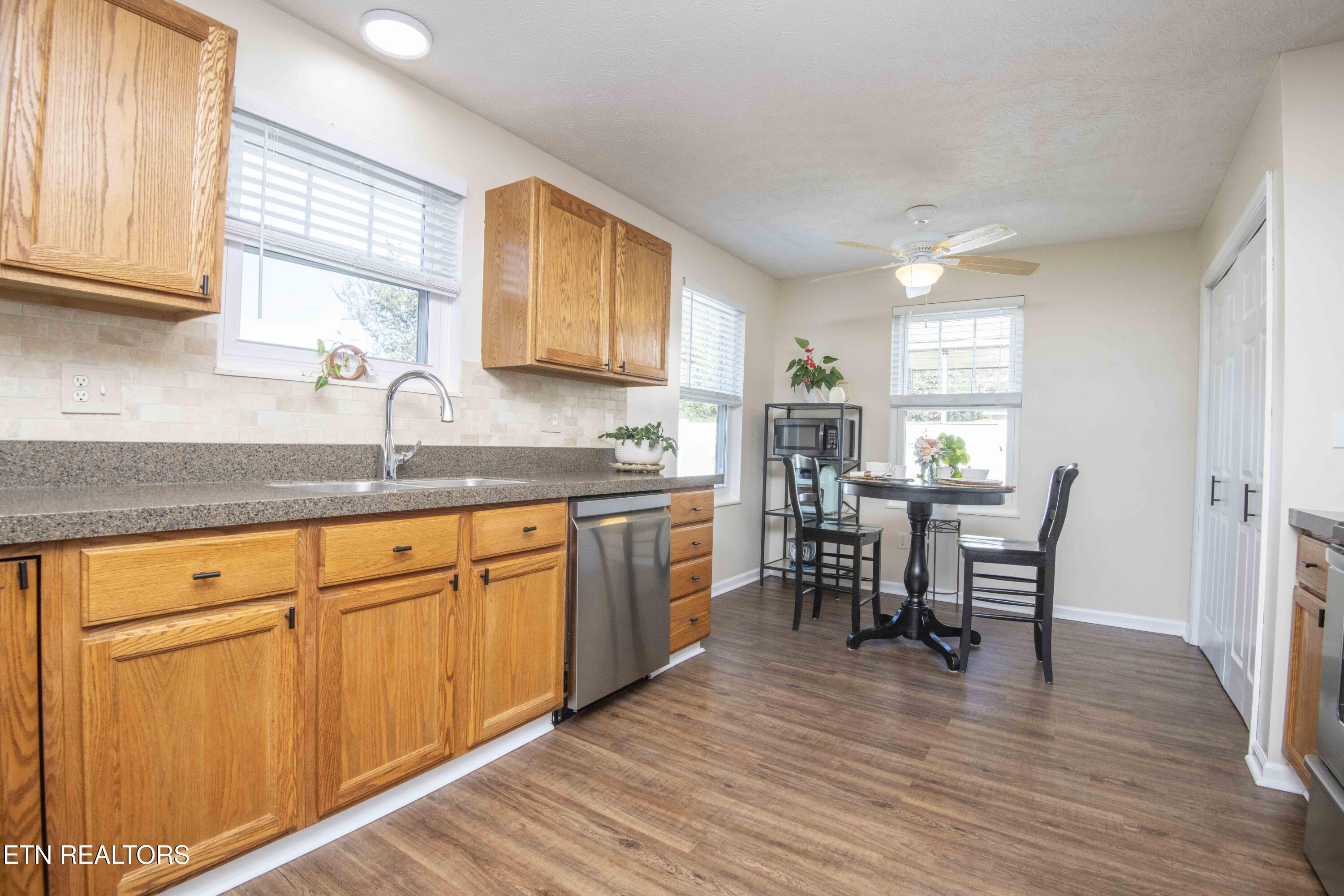 1835 Ridge Creek Lane Knoxville TN 37938