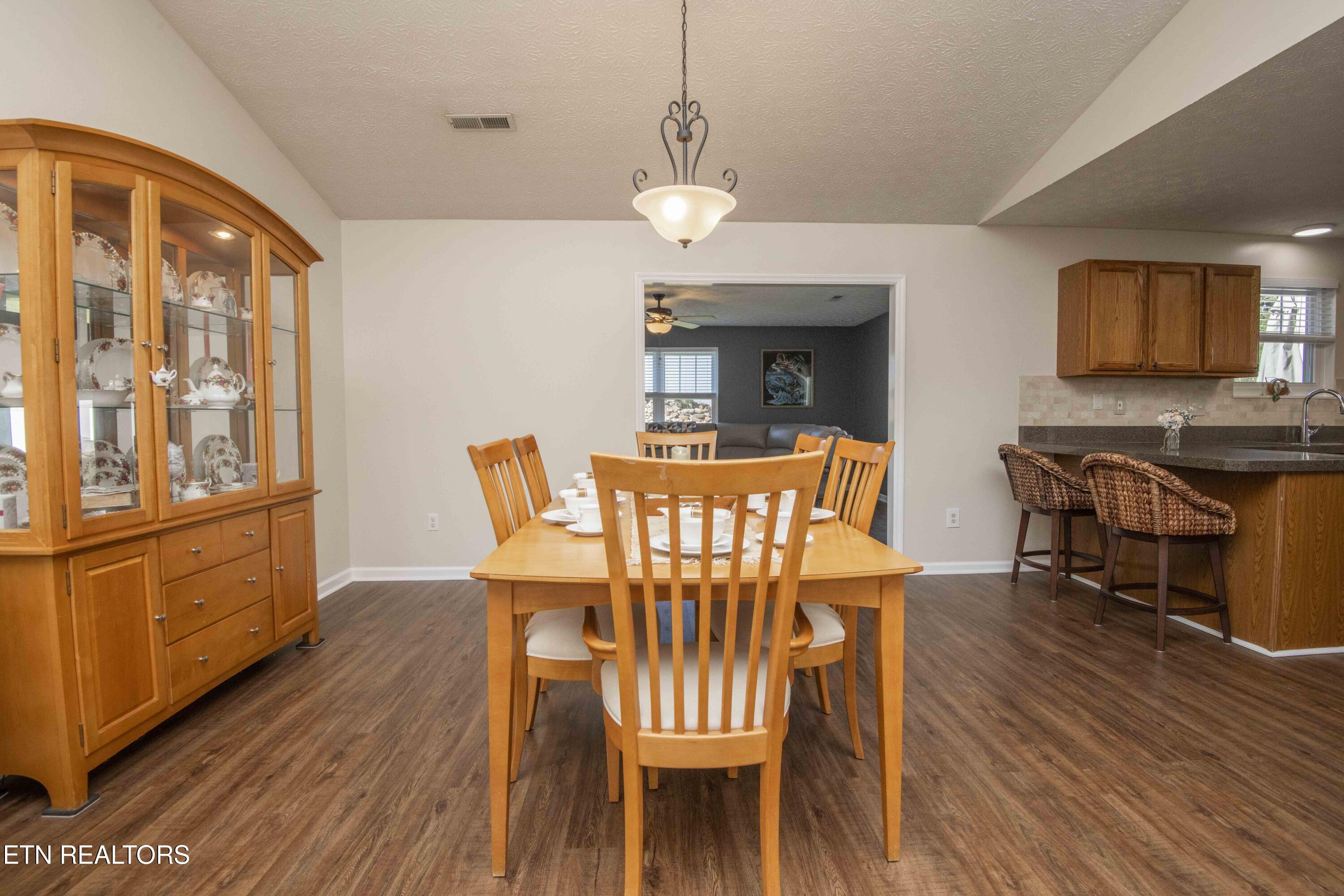 1835 Ridge Creek Lane Knoxville TN 37938