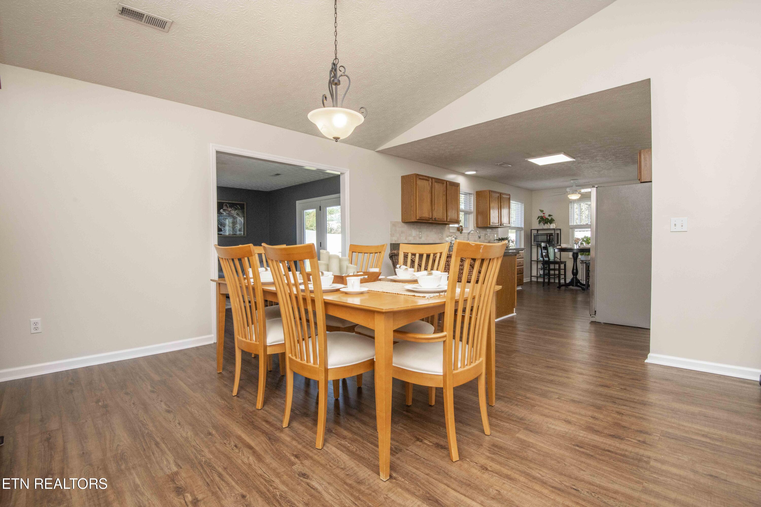 1835 Ridge Creek Lane Knoxville TN 37938