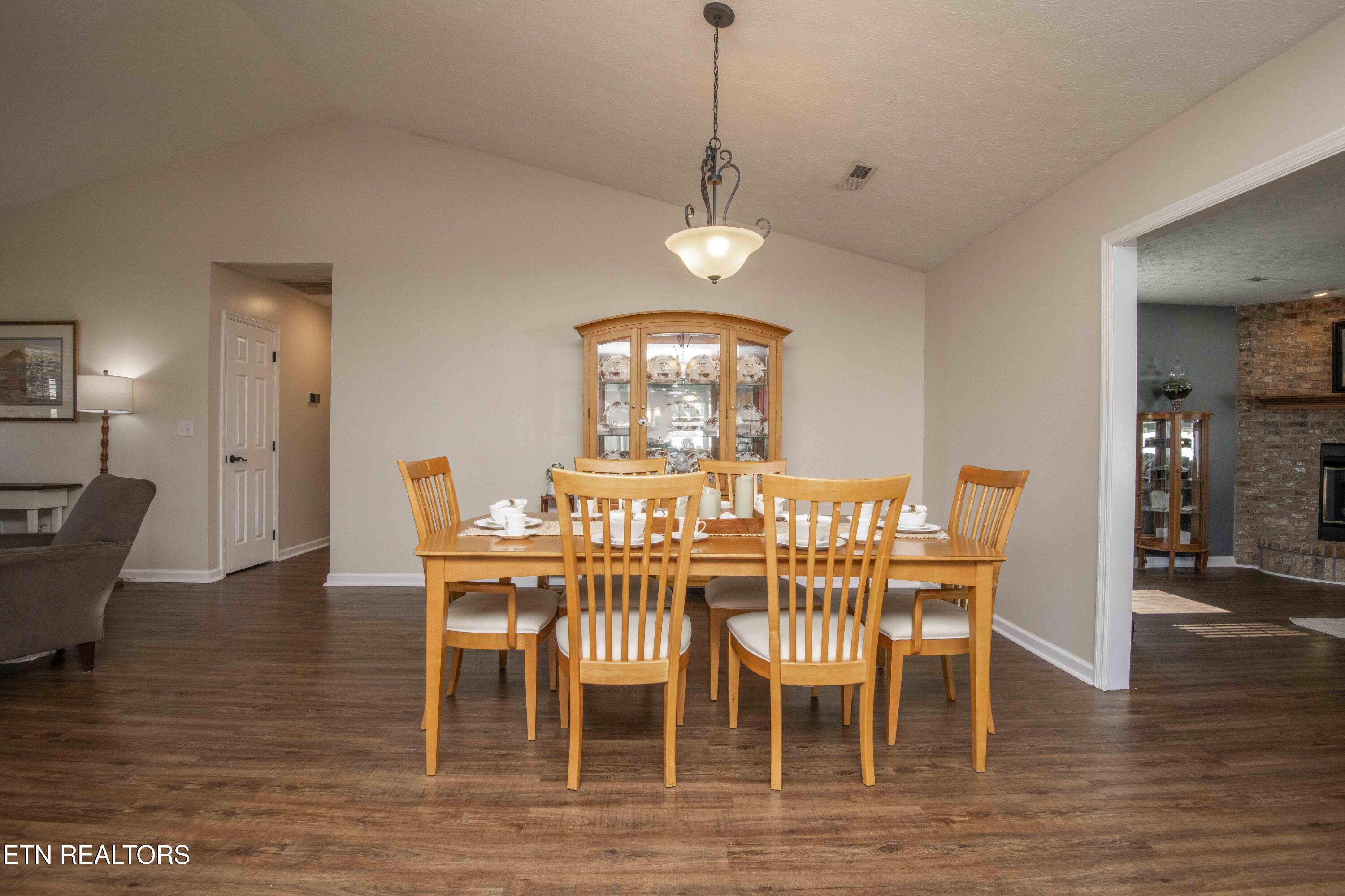 1835 Ridge Creek Lane Knoxville TN 37938