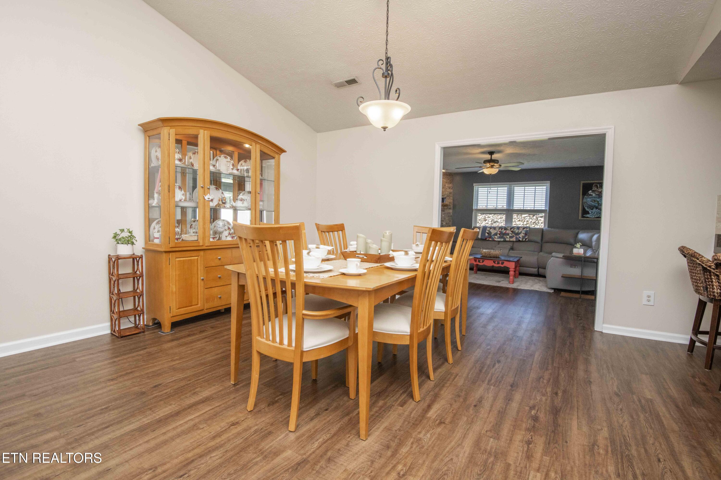 1835 Ridge Creek Lane Knoxville TN 37938