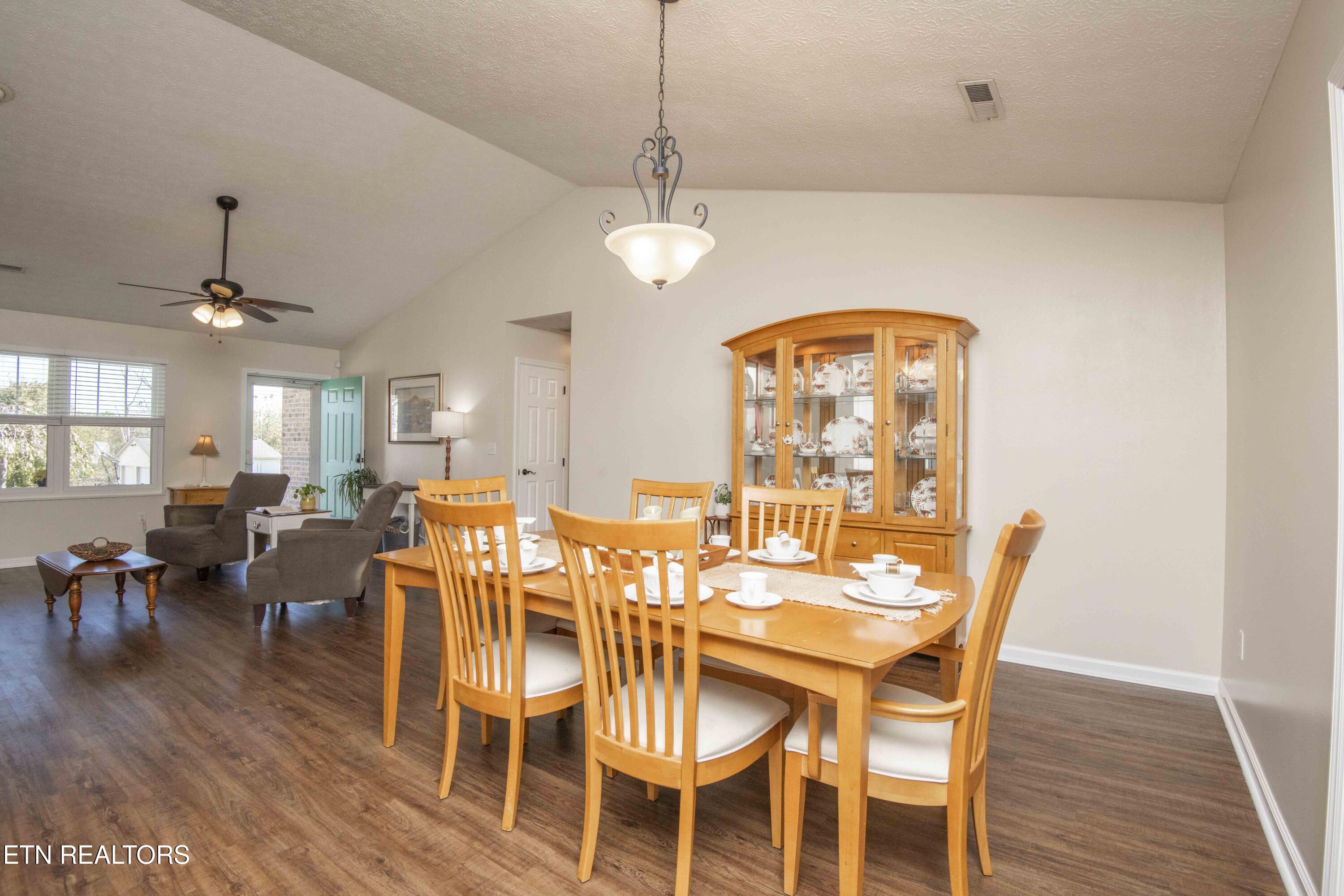 1835 Ridge Creek Lane Knoxville TN 37938