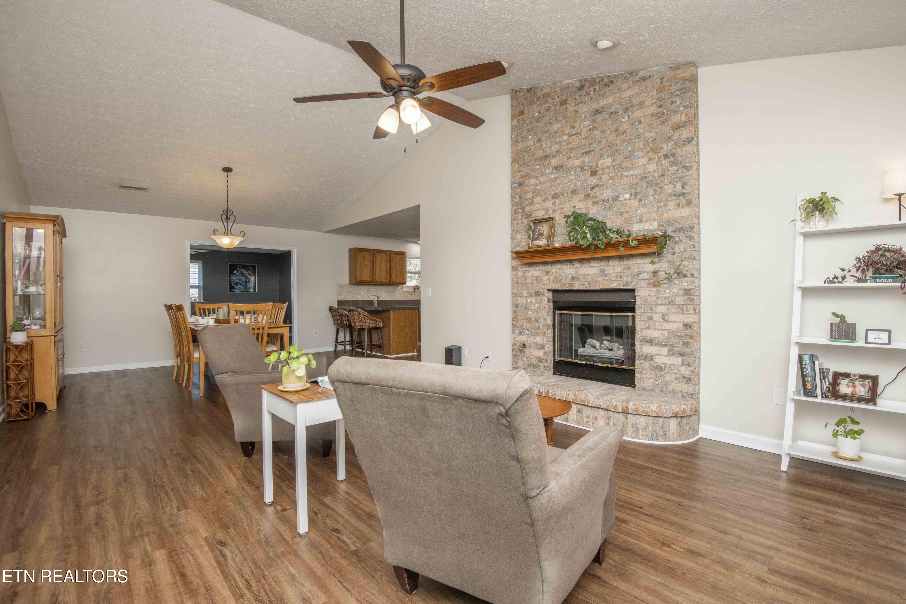1835 Ridge Creek Lane Knoxville TN 37938