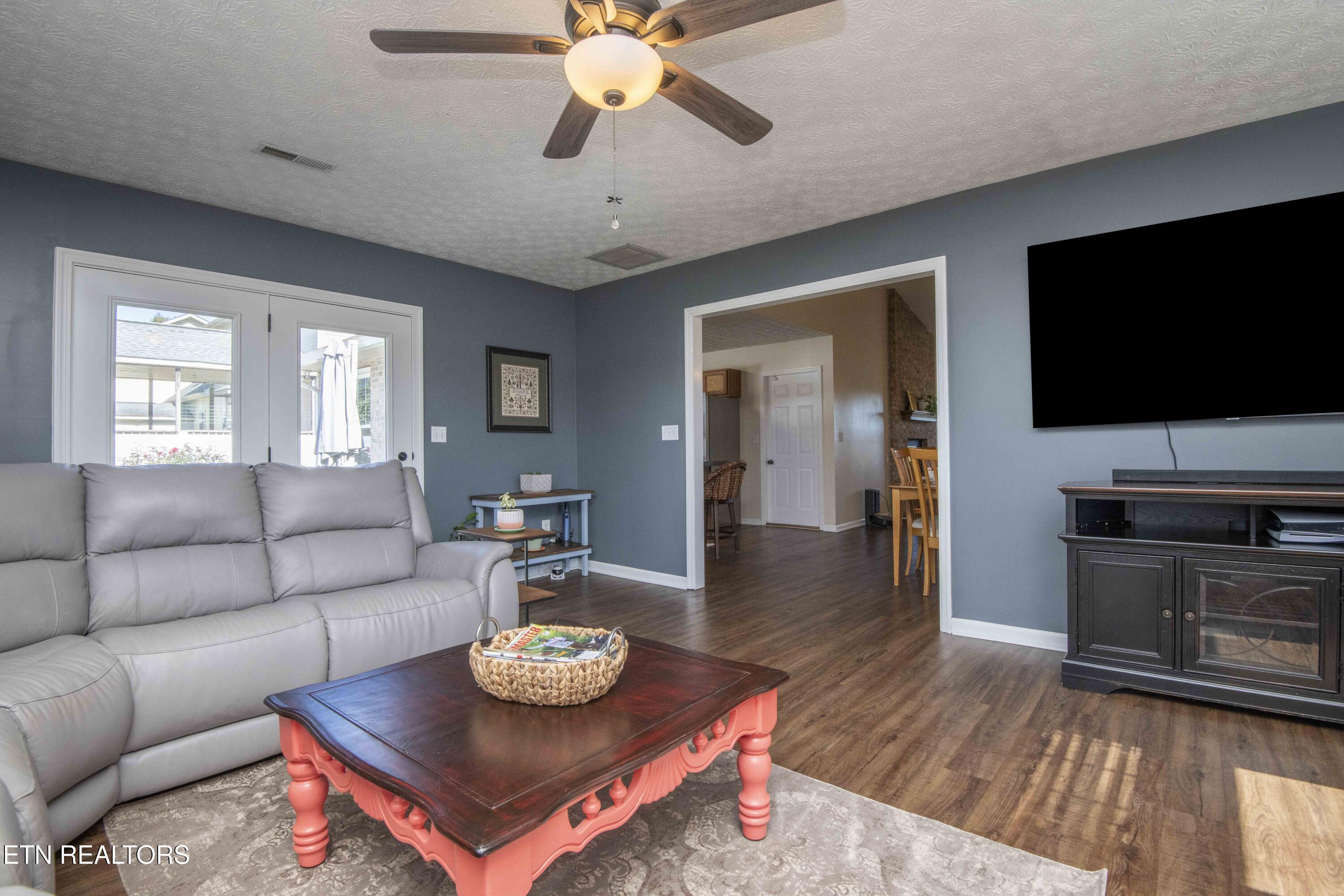 1835 Ridge Creek Lane Knoxville TN 37938