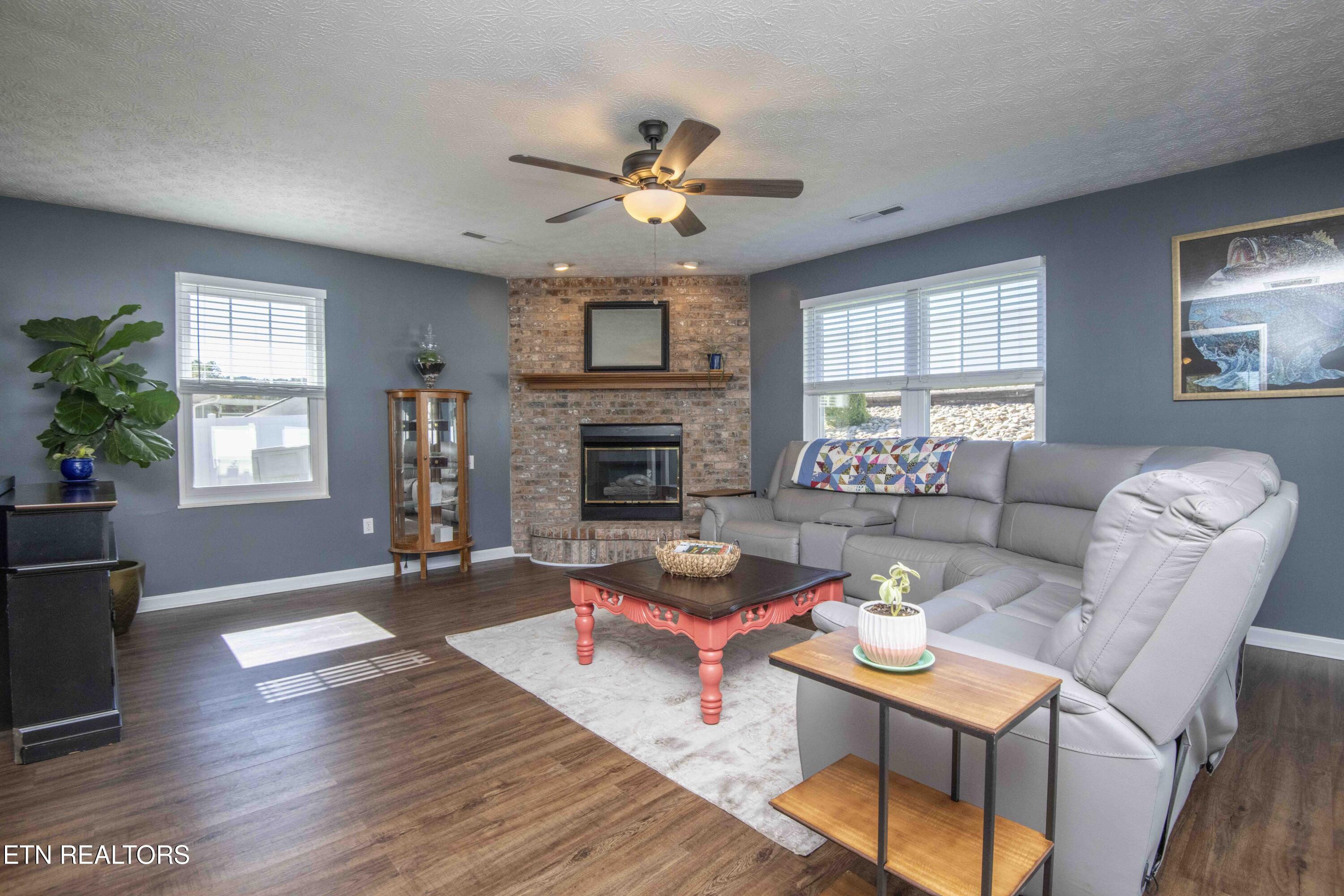 1835 Ridge Creek Lane Knoxville TN 37938