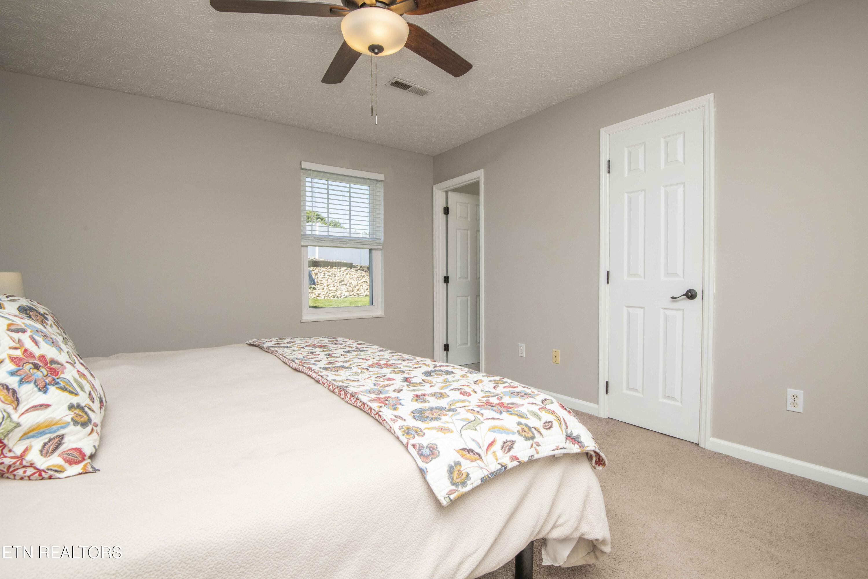 1835 Ridge Creek Lane Knoxville TN 37938