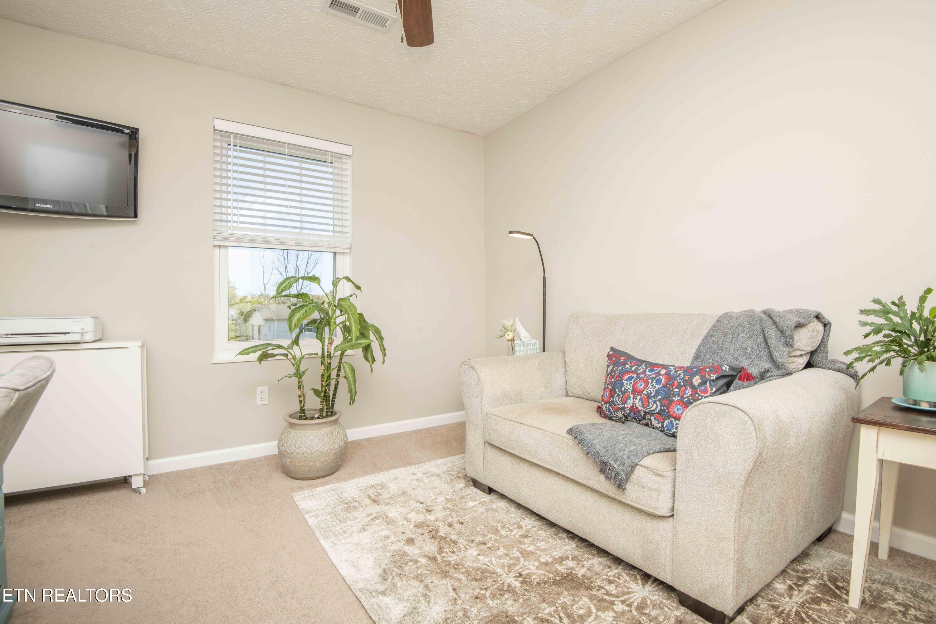 1835 Ridge Creek Lane Knoxville TN 37938