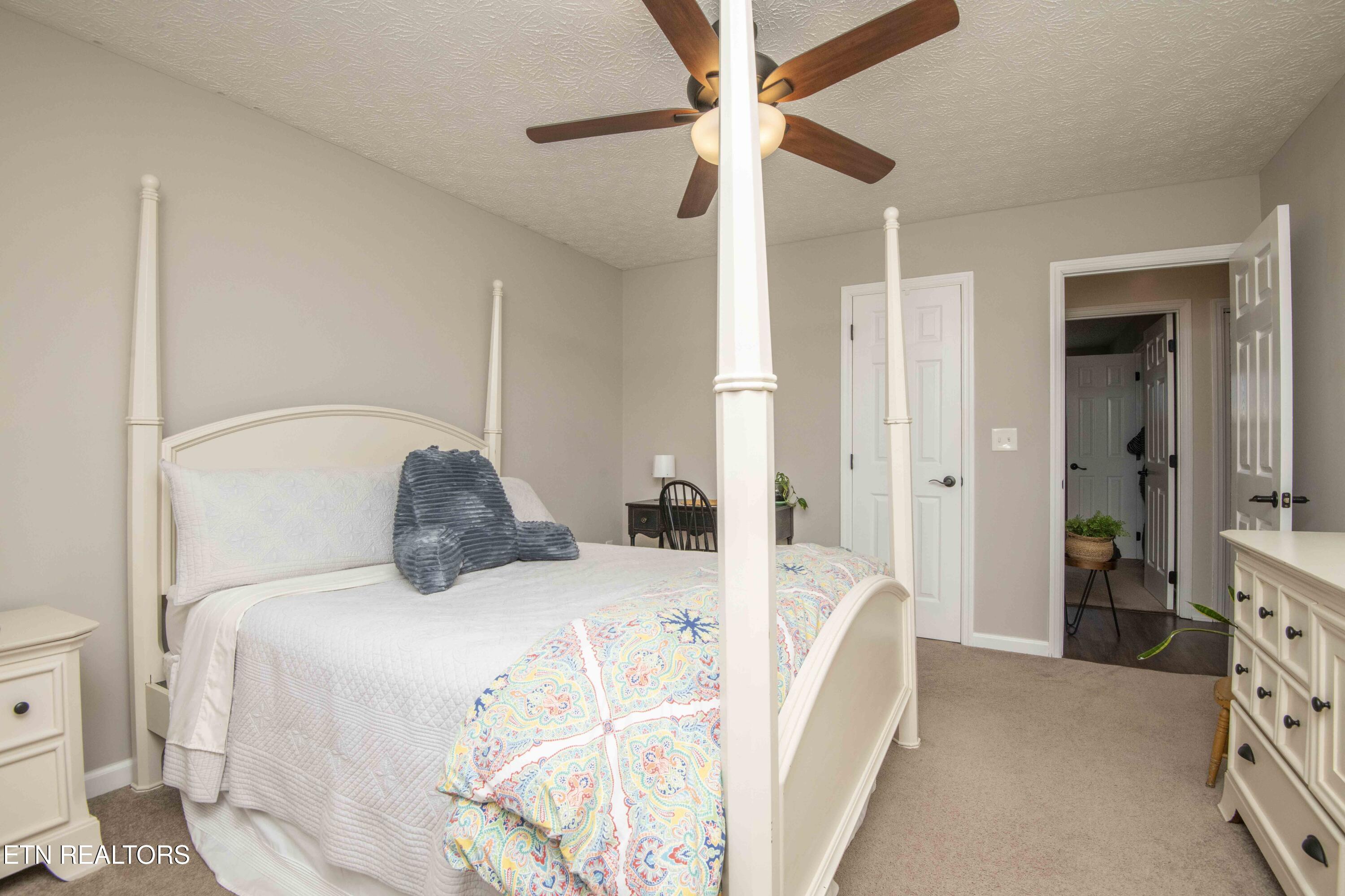 1835 Ridge Creek Lane Knoxville TN 37938