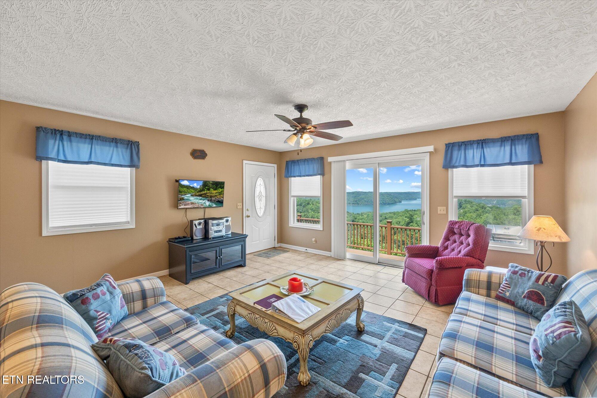 7378 Lillydale Road Byrdstown TN 38549