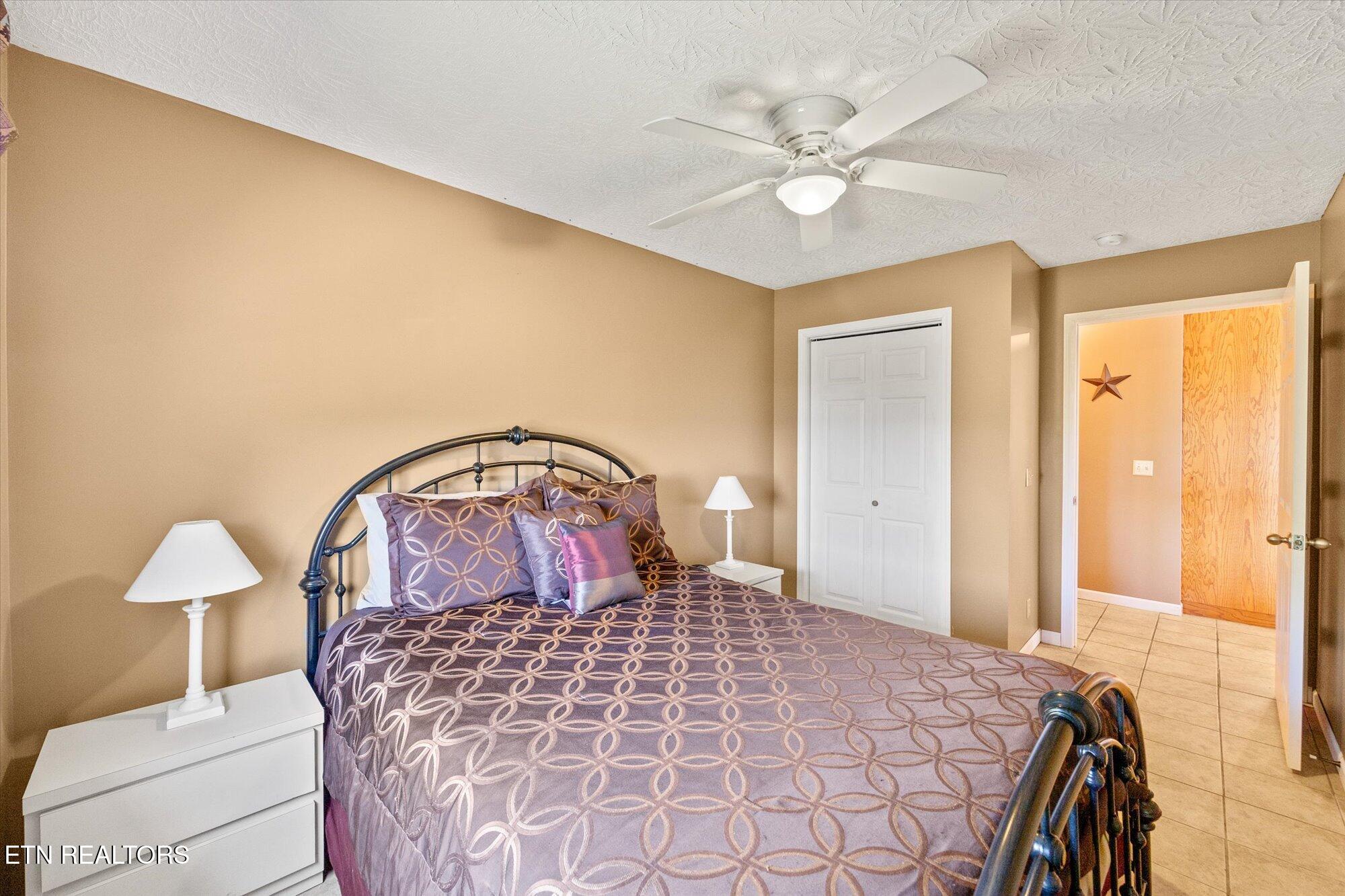7378 Lillydale Road Byrdstown TN 38549