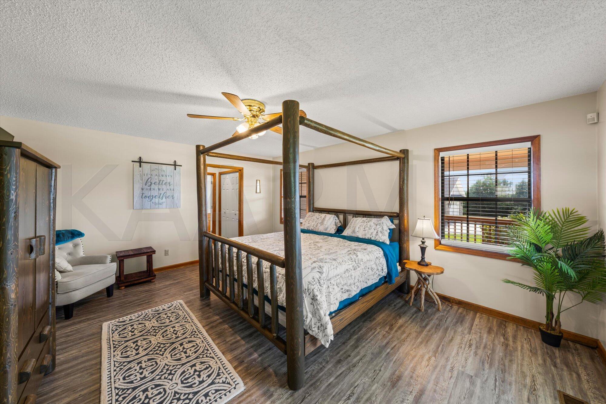 1424 Kay View Drive Sevierville TN 37876