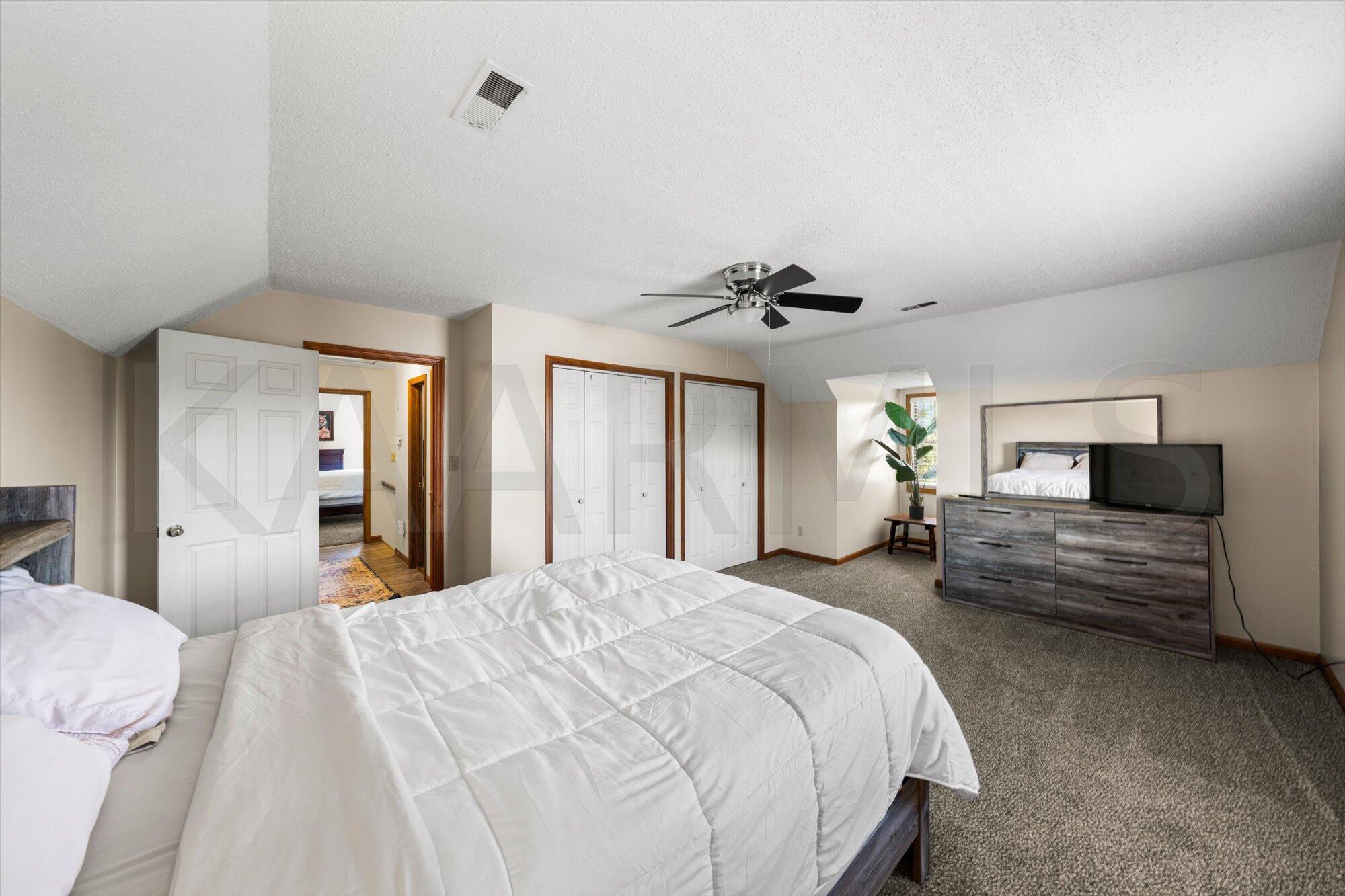 1424 Kay View Drive Sevierville TN 37876
