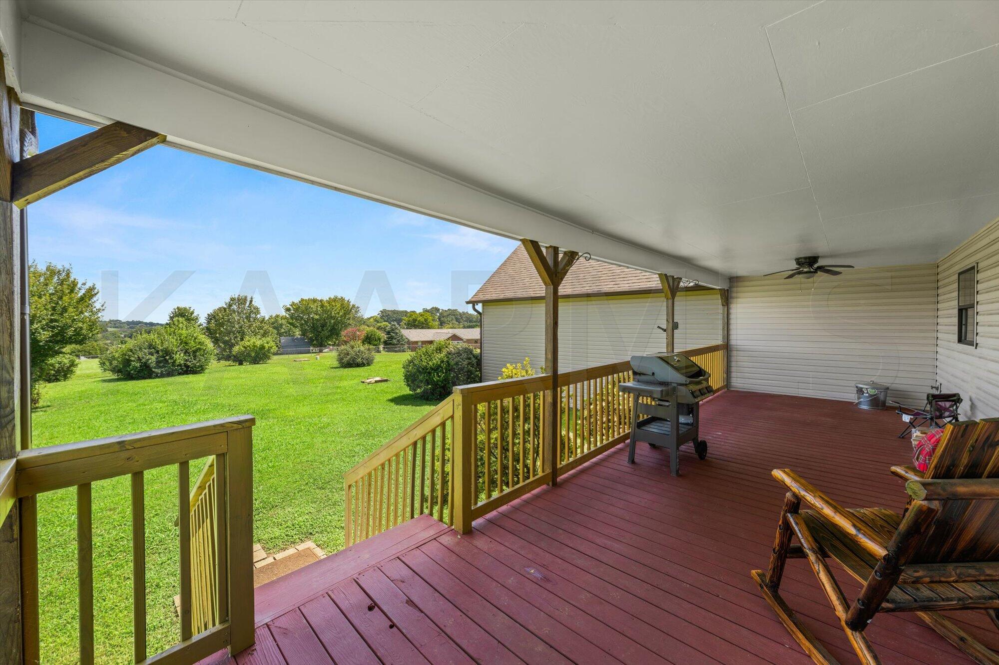 1424 Kay View Drive Sevierville TN 37876