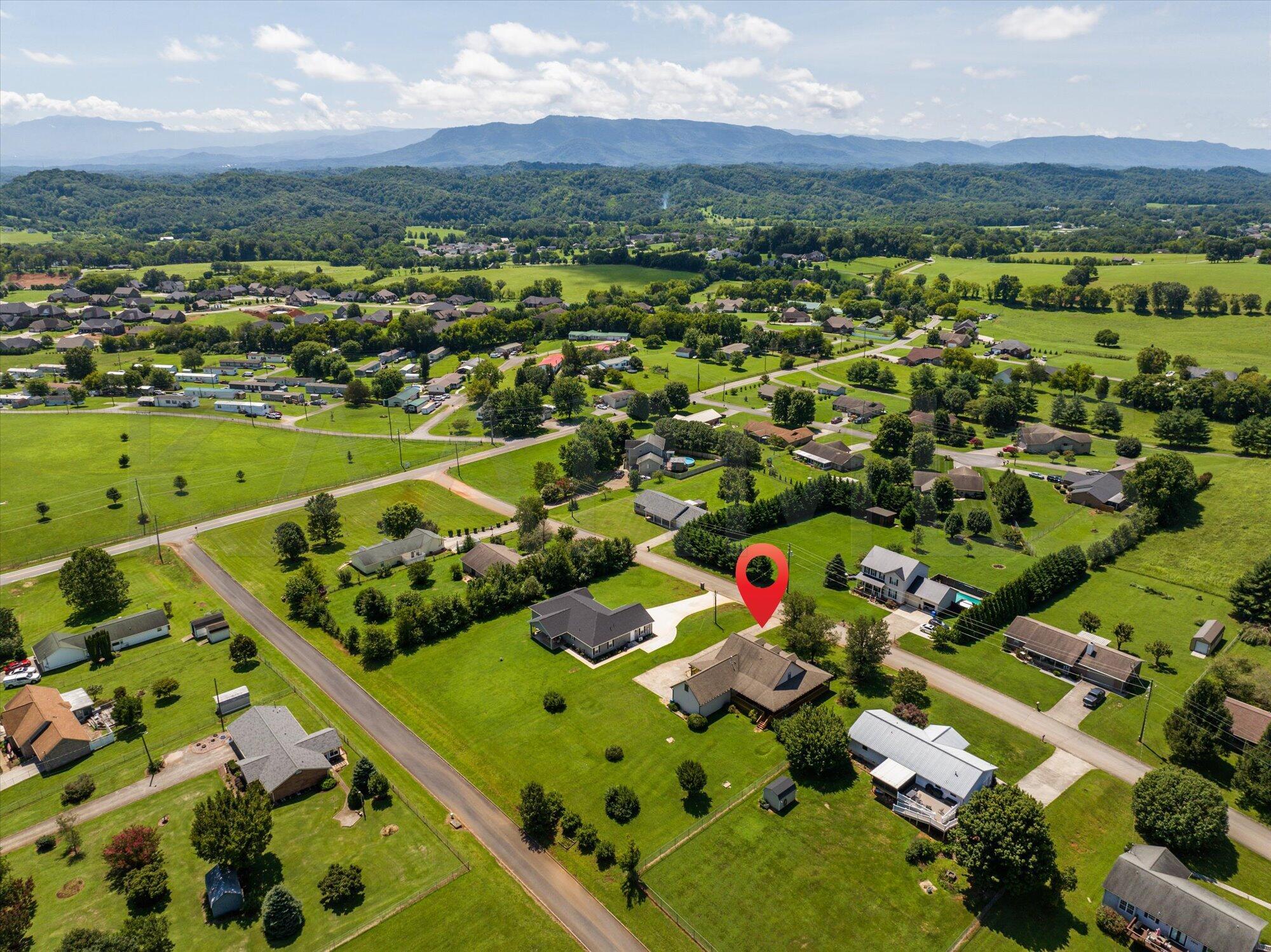 1424 Kay View Drive Sevierville TN 37876
