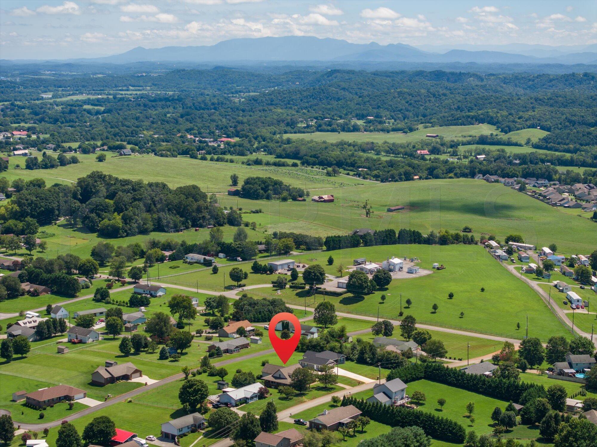 1424 Kay View Drive Sevierville TN 37876