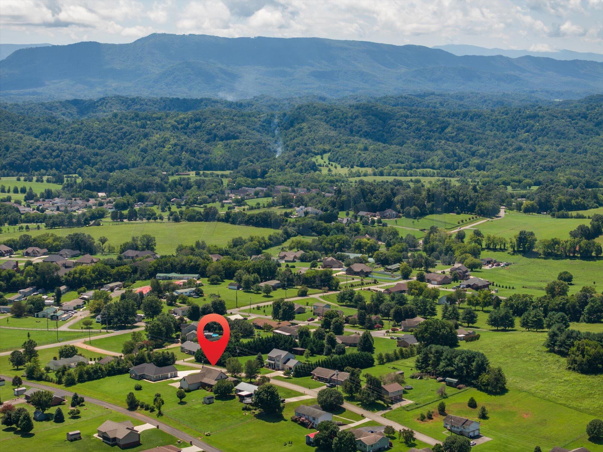 1424 Kay View Drive Sevierville TN 37876