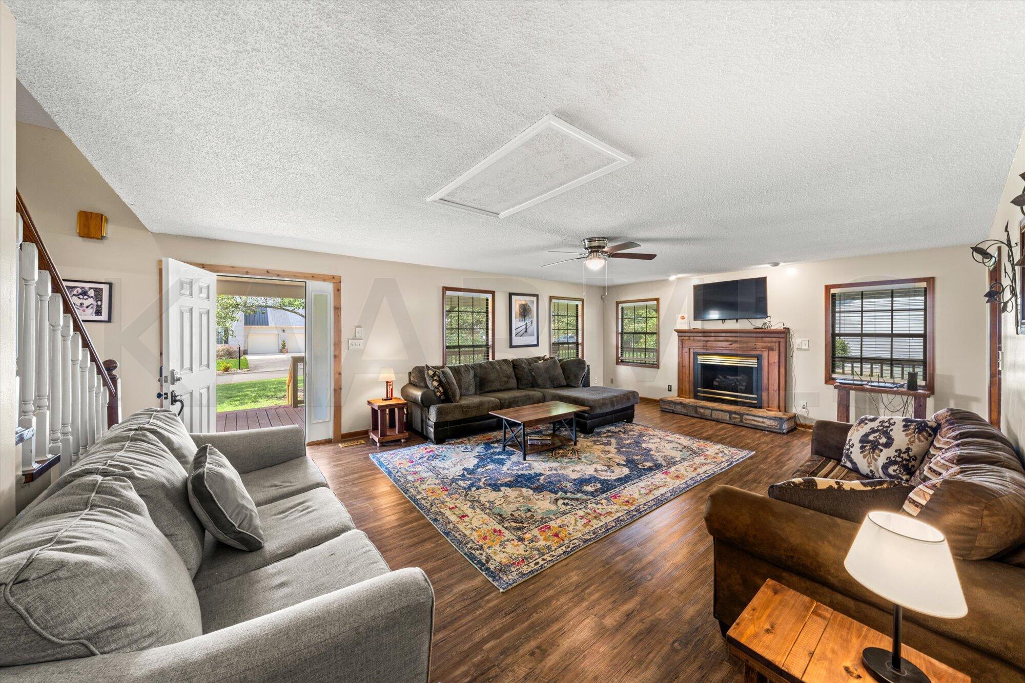 1424 Kay View Drive Sevierville TN 37876
